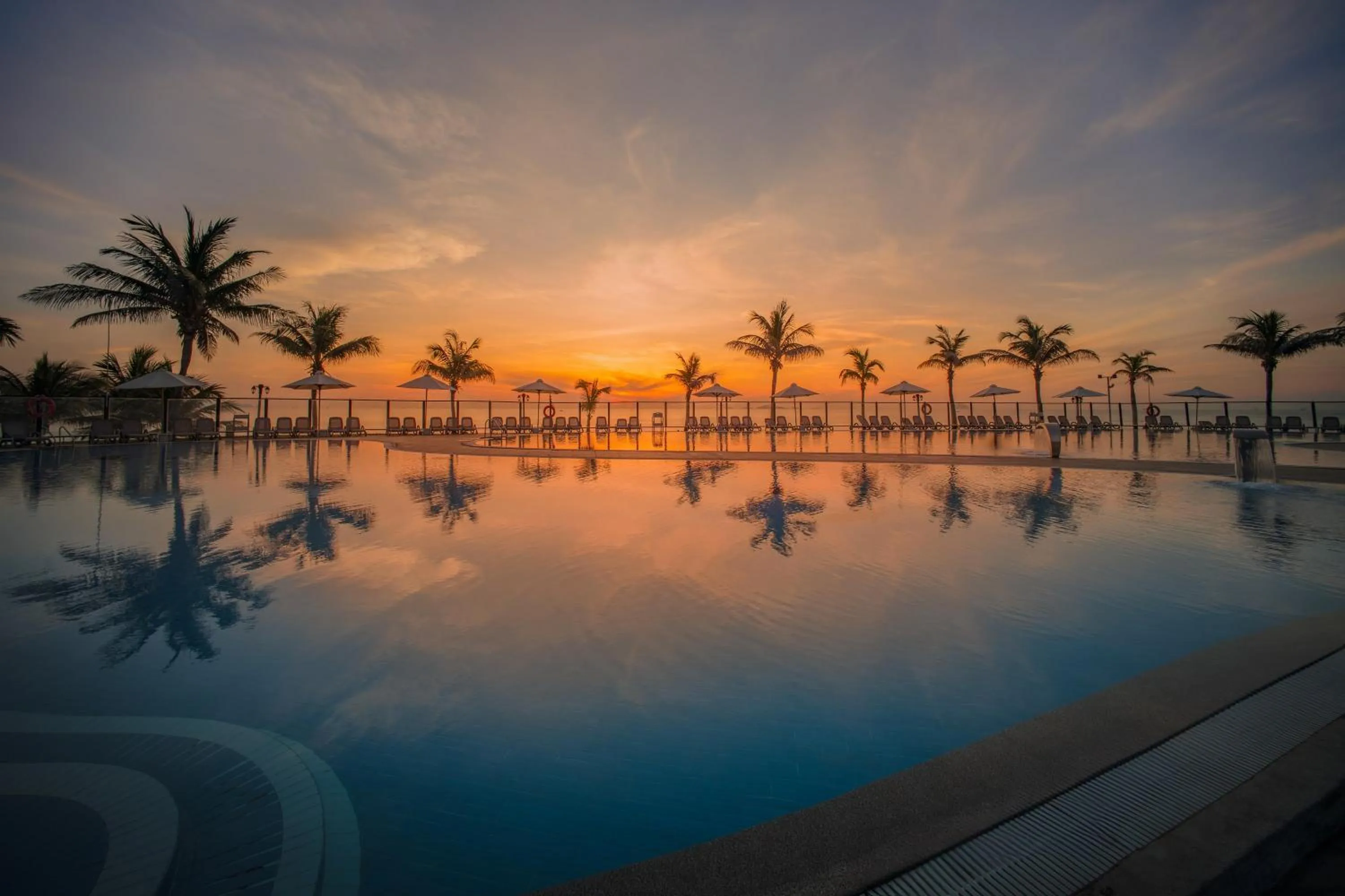 Swimming pool in Swandor Cam Ranh Resort-Ultra All Inclusive