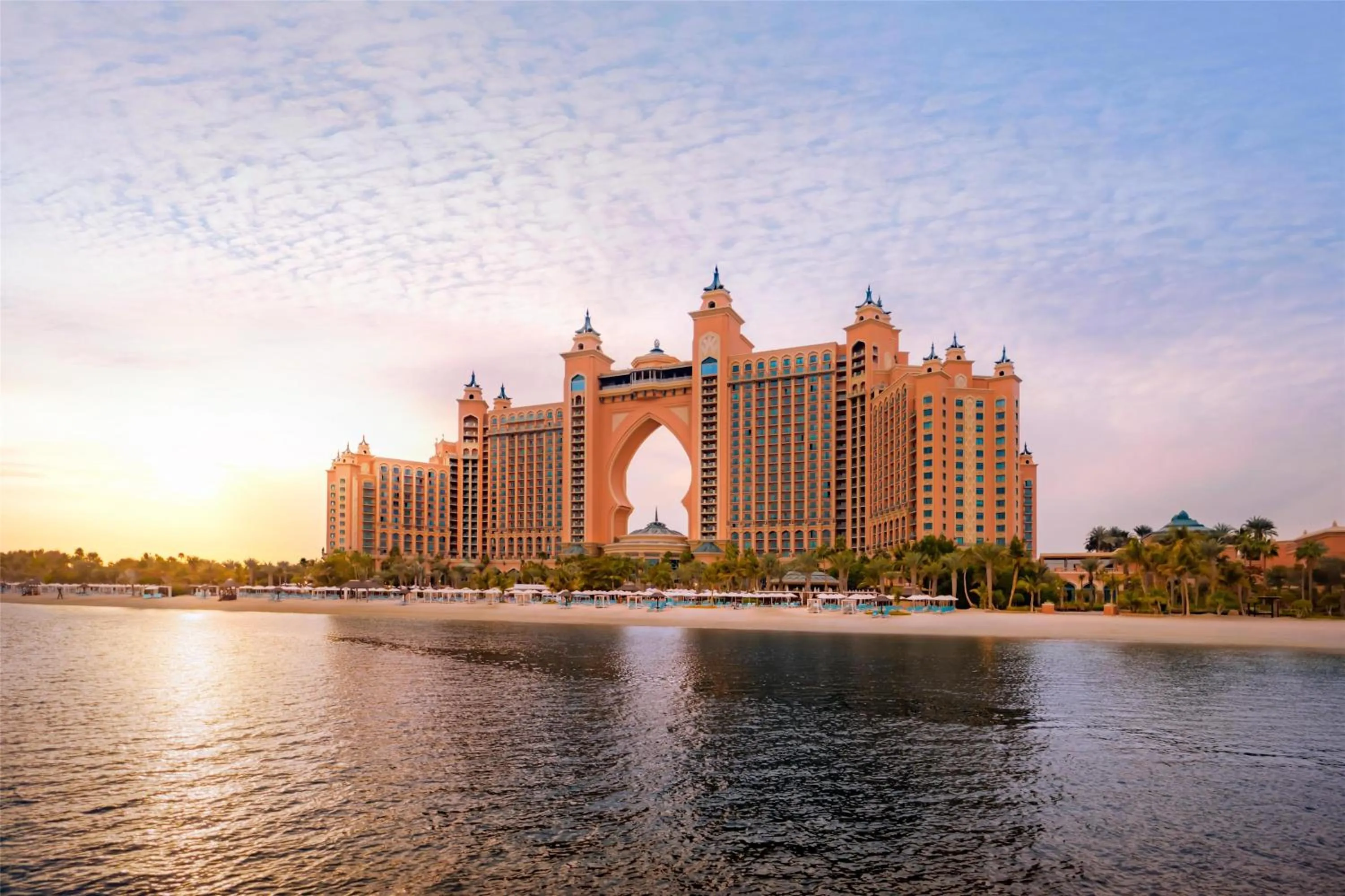 Property building in Atlantis, The Palm
