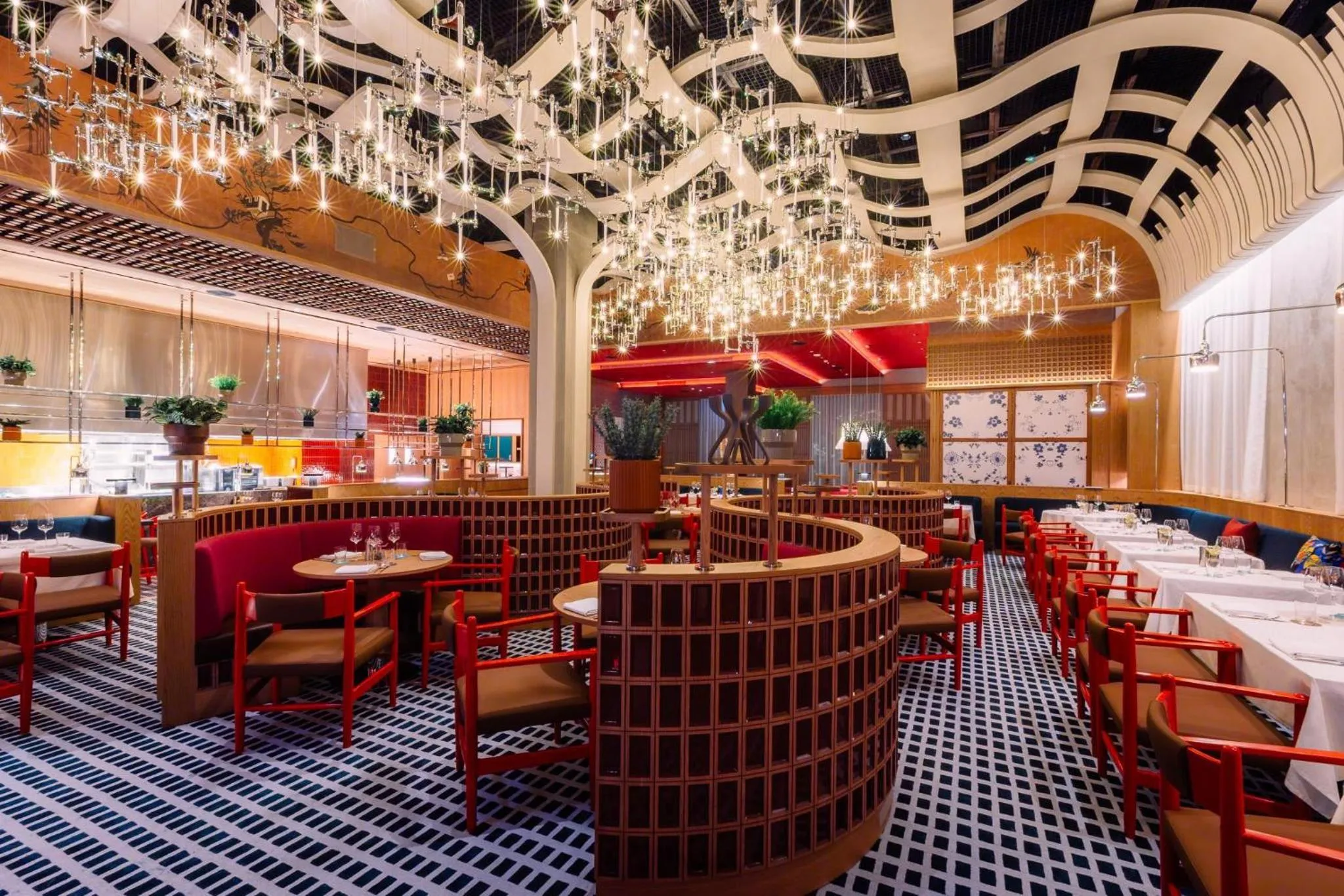 Restaurant/places to eat in Atlantis, The Palm