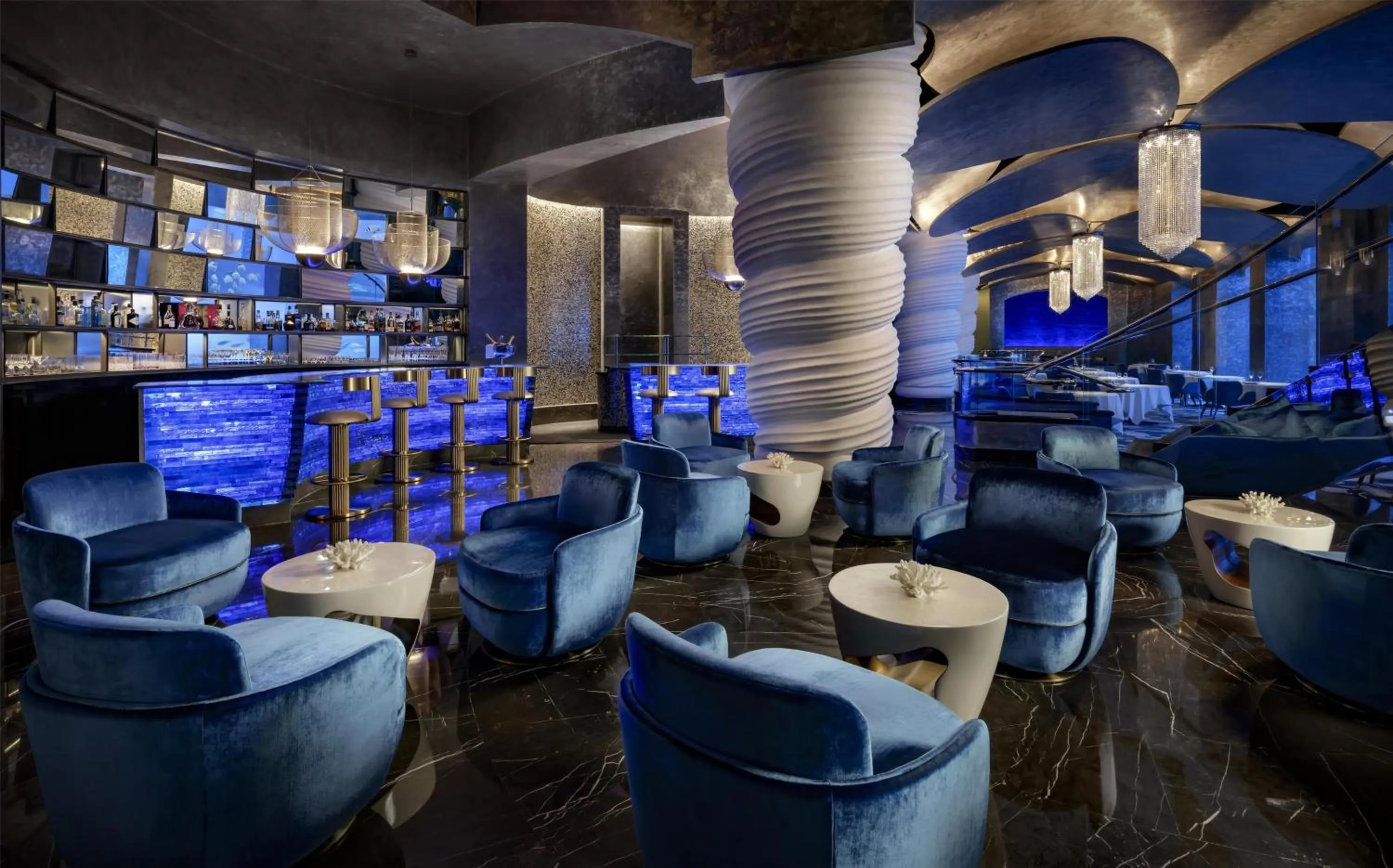 Restaurant/places to eat in Atlantis, The Palm