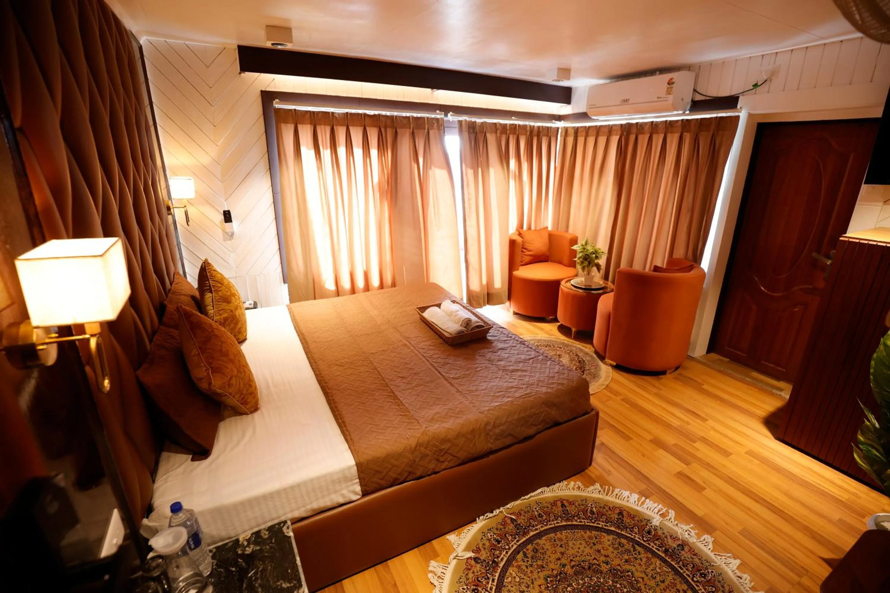 Bed in Walisons Peace Resort