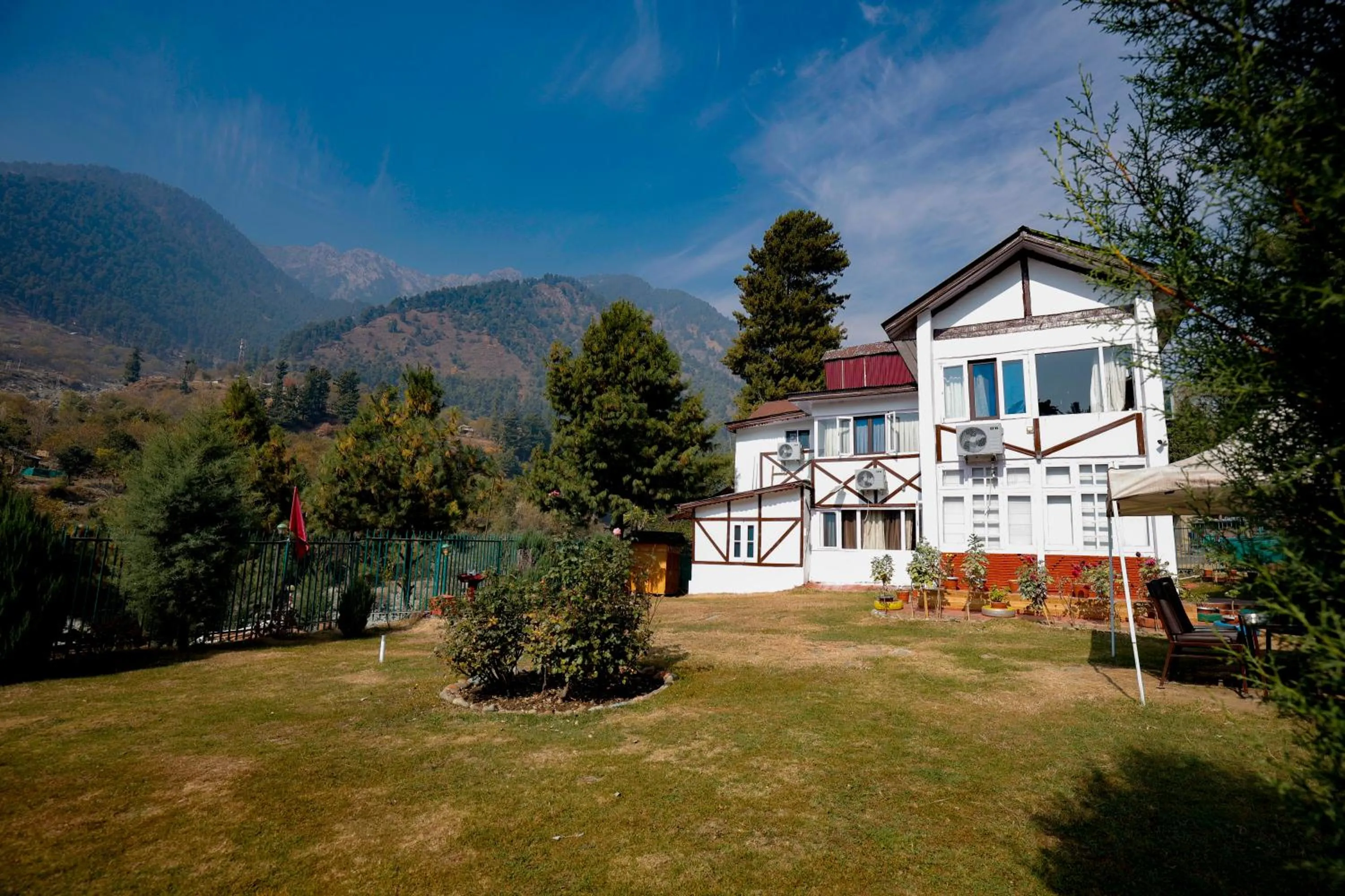 Walisons Peace Resort