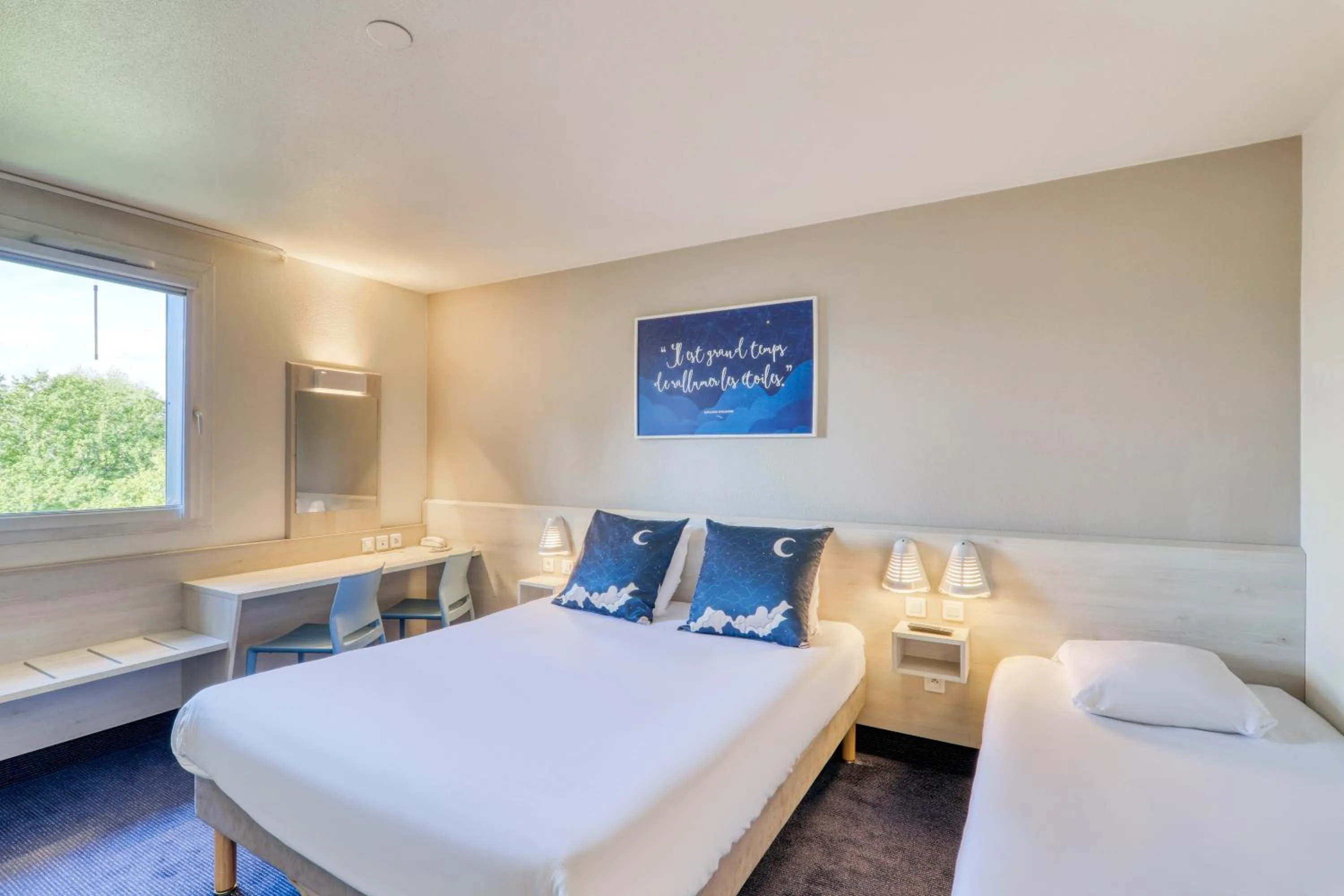 Bed in Ace Hotel Riom