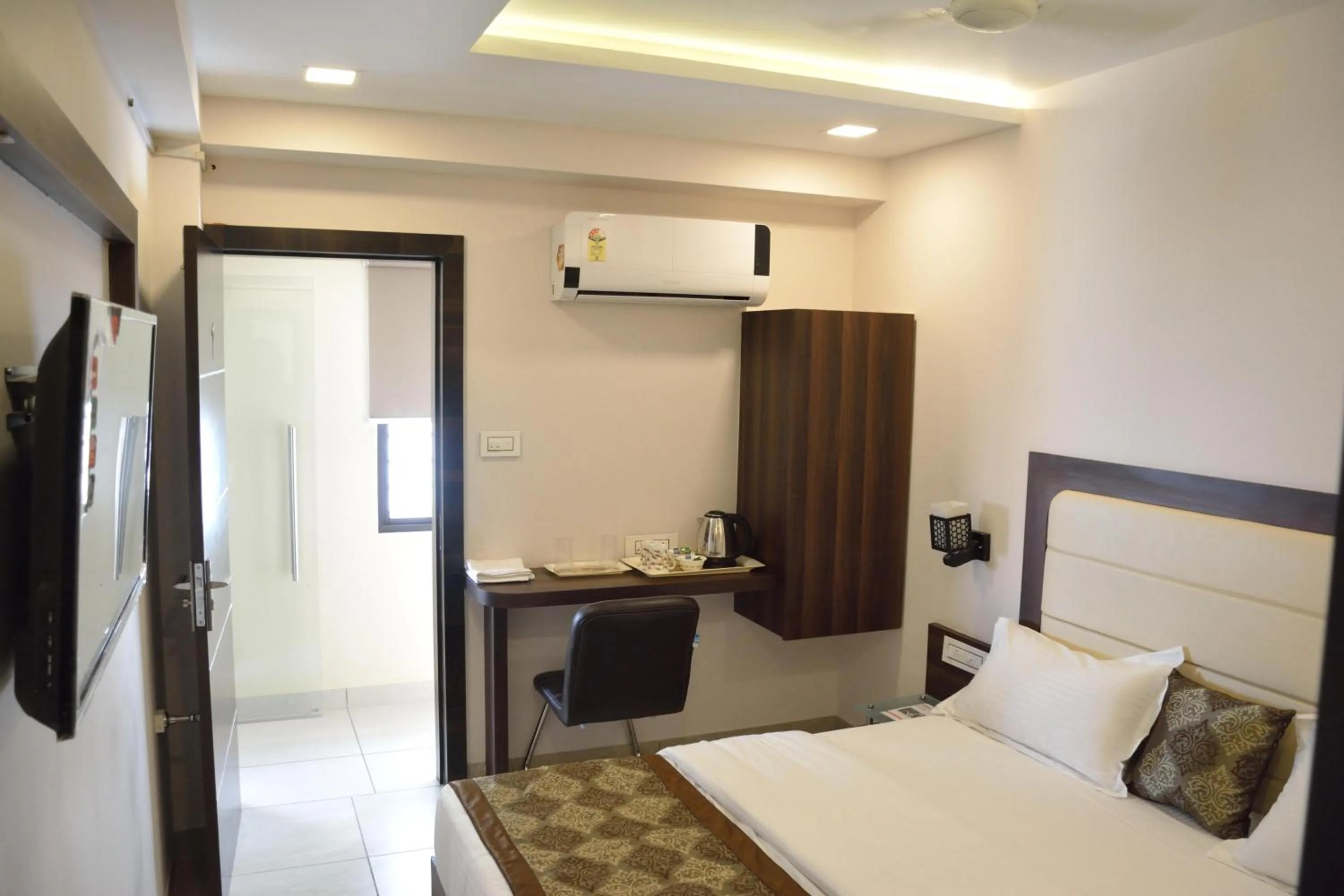 Bed in Lime Tree Hotel