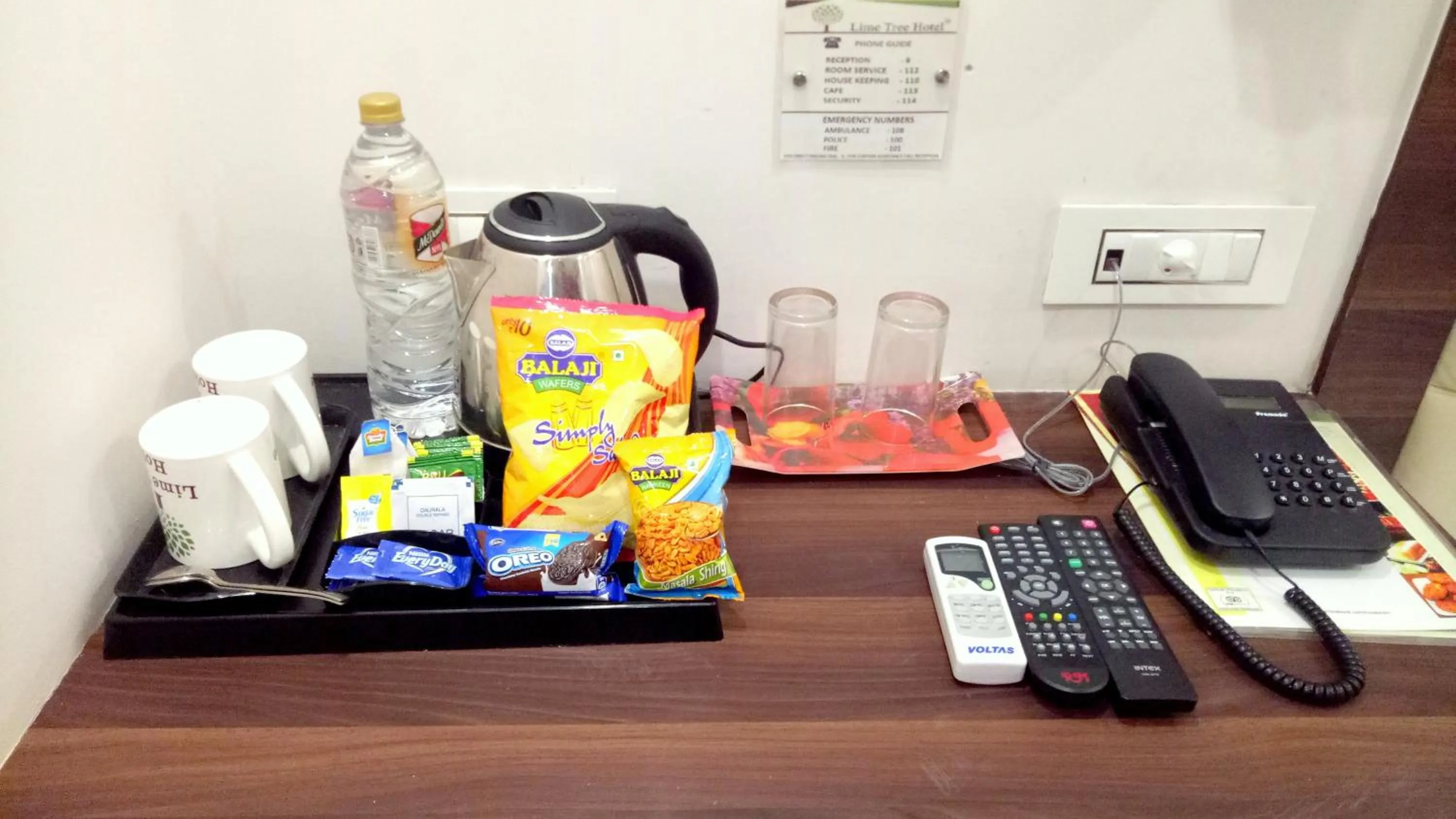 Coffee/tea facilities in Lime Tree Hotel