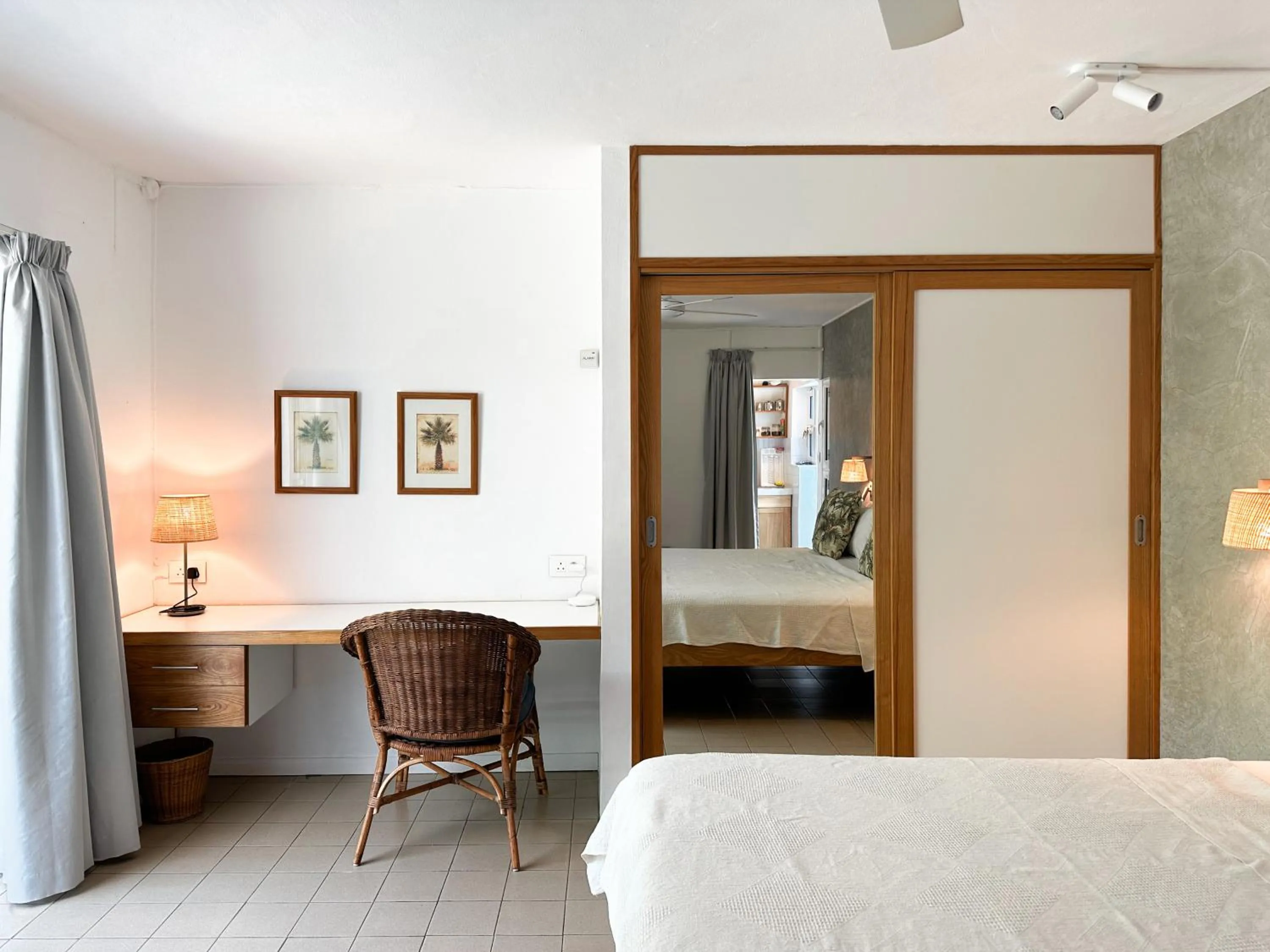 Bedroom, Bed in Blue Bird