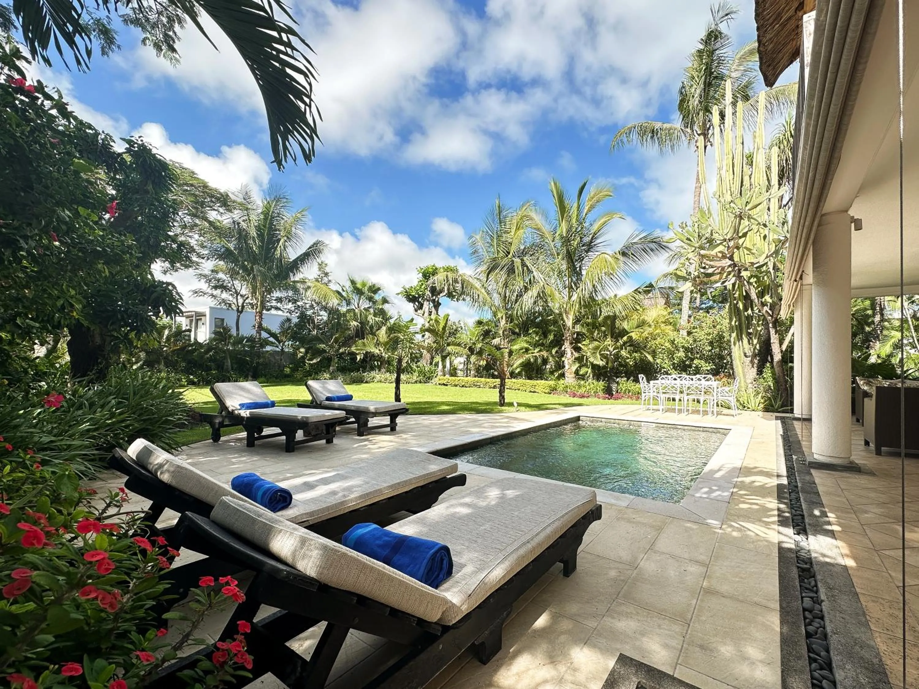 Pool view in Blue Bird