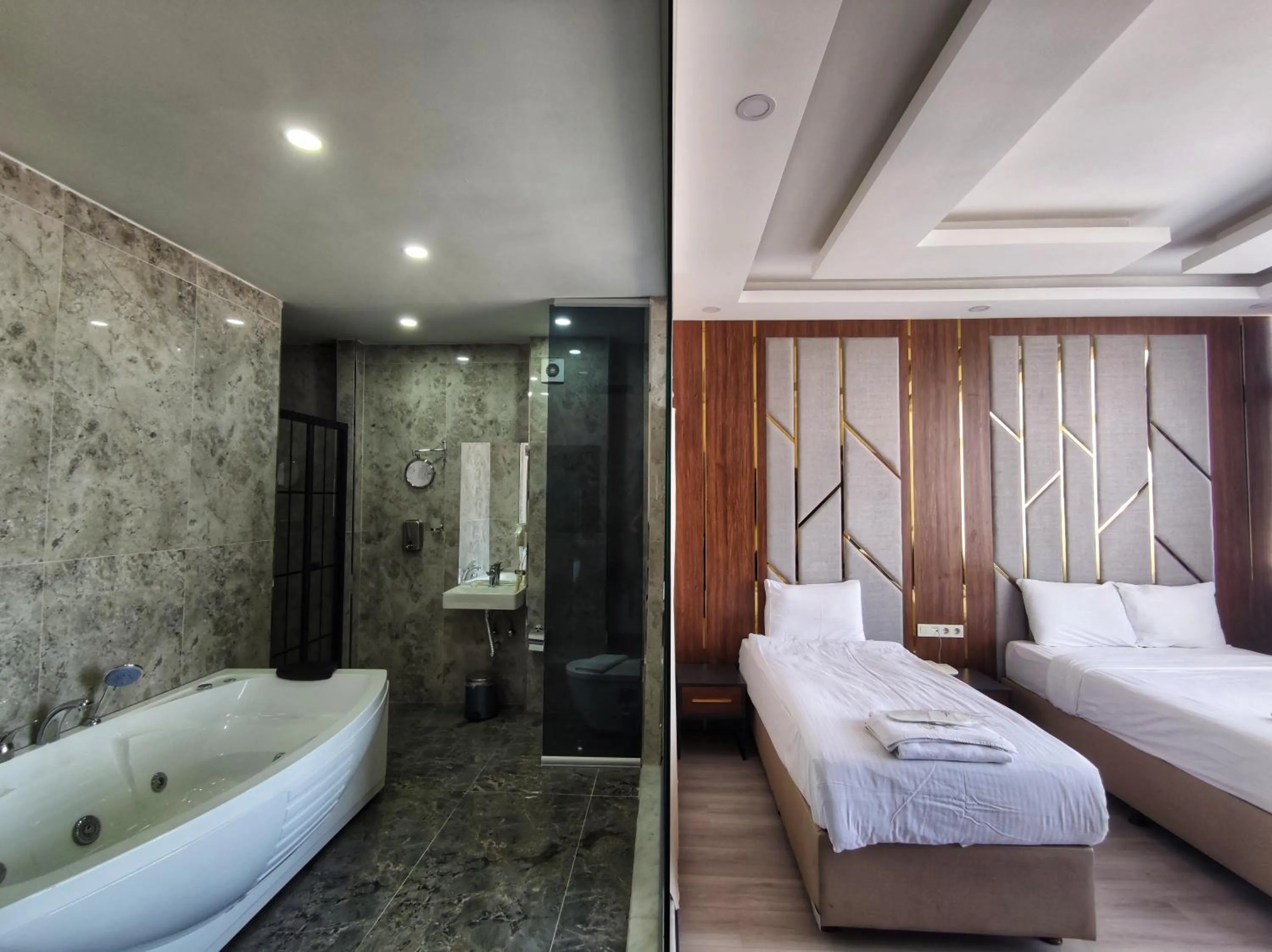 Bed in The Golden Pera's Hotel & Spa