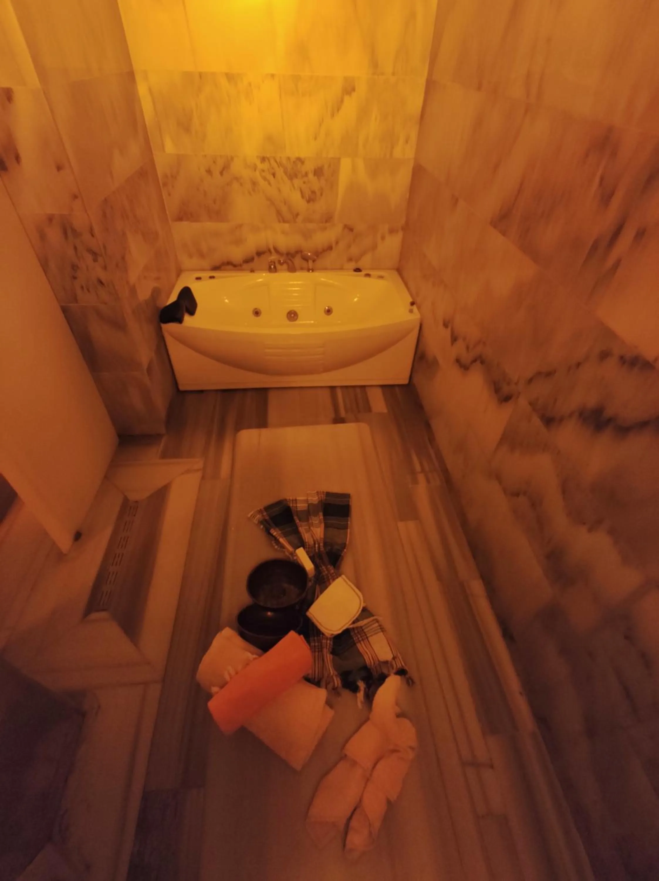 Squash in The Golden Pera's Hotel & Spa