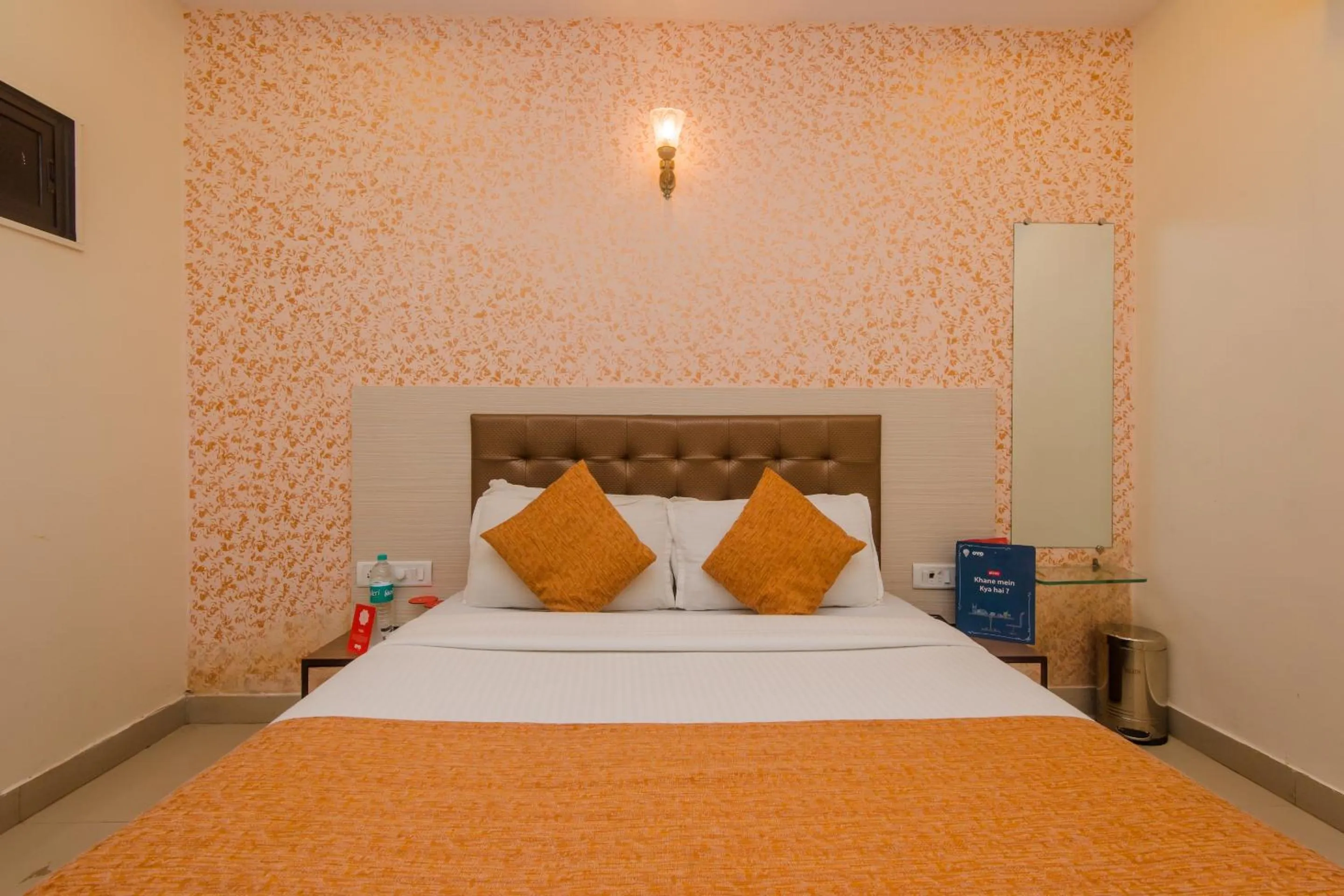 Bedroom, Bed in Super Hotel O Golden Nest Near Chhatrapati Shivaji International Airport