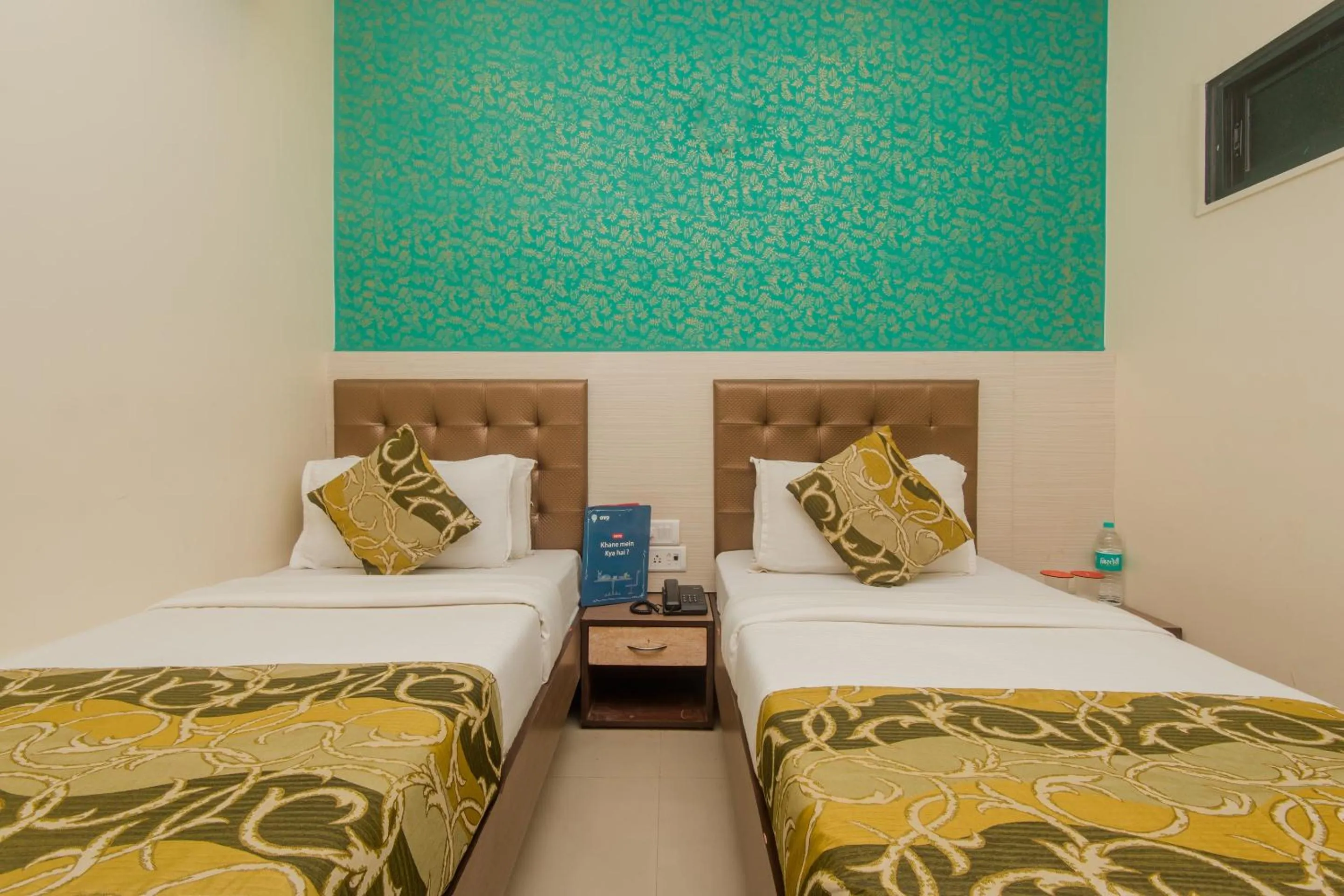 Bedroom, Bed in Super Hotel O Golden Nest Near Chhatrapati Shivaji International Airport