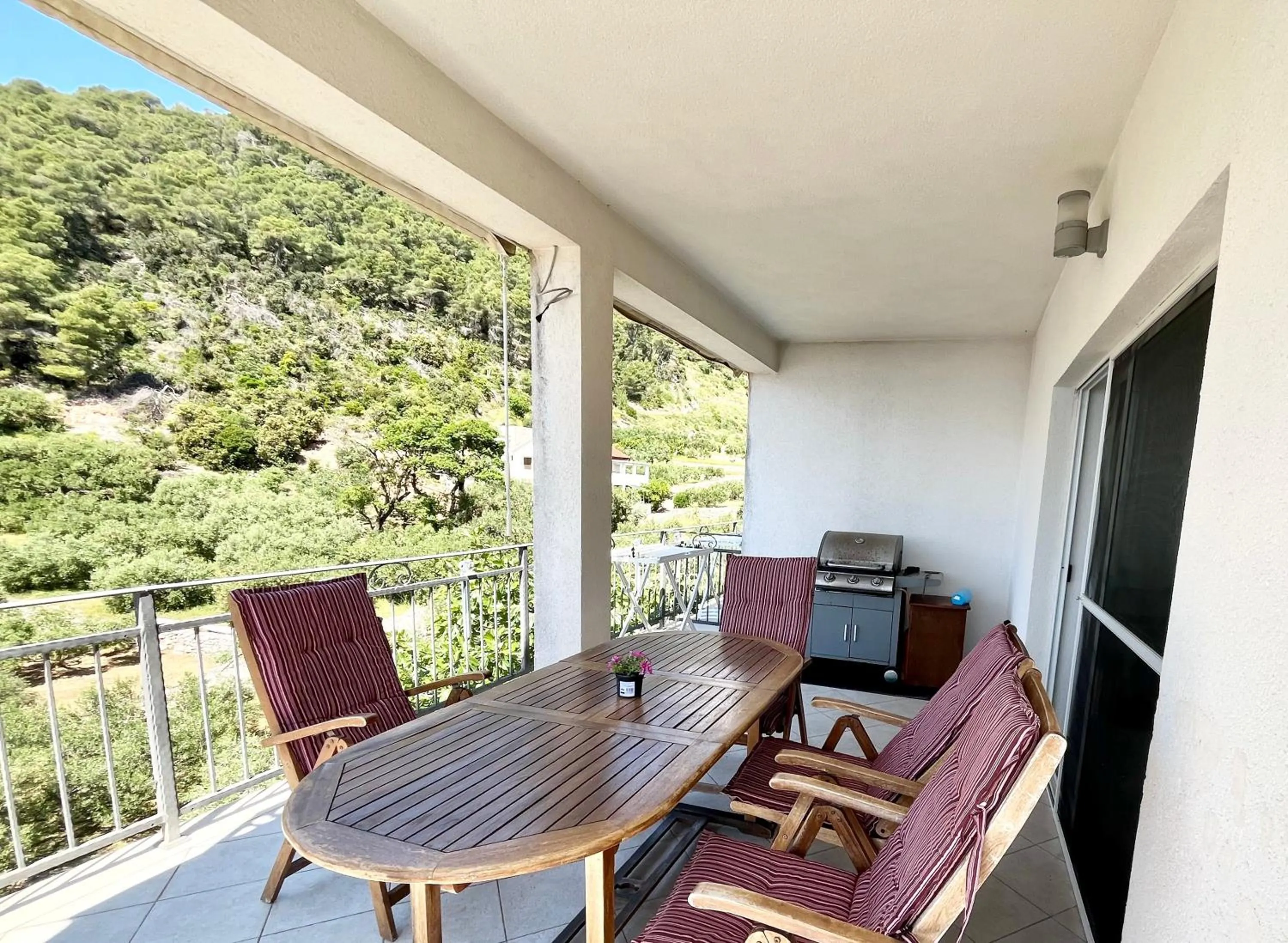 Paradise Apartments - Robinson getaway