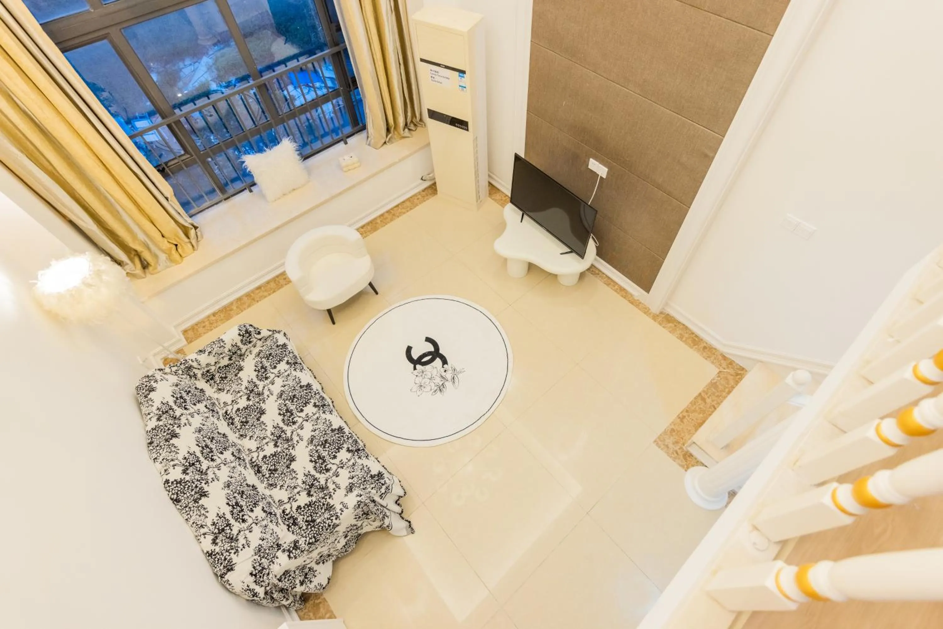 Lavender Apartment Branch