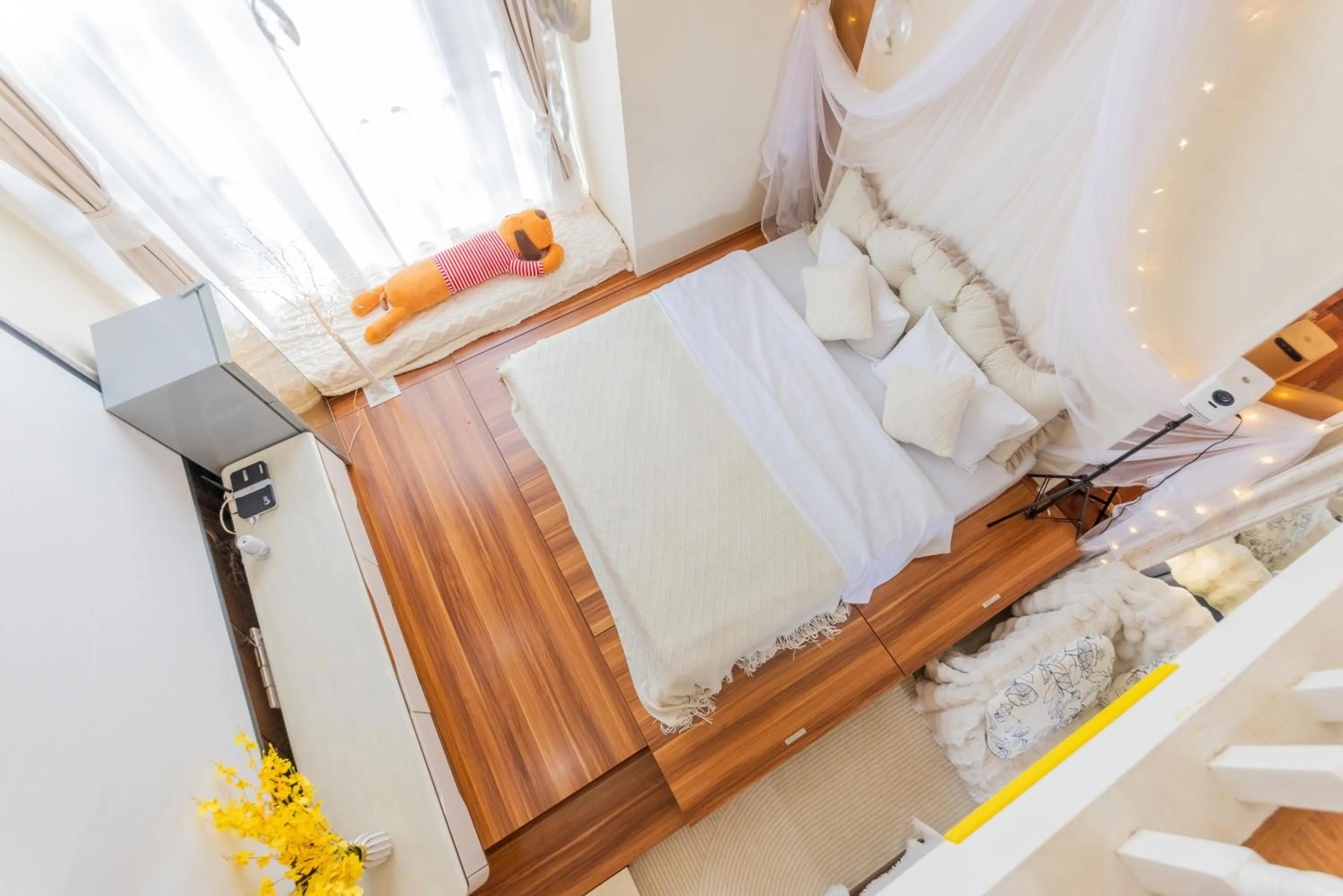 Bed in Lavender Apartment Branch