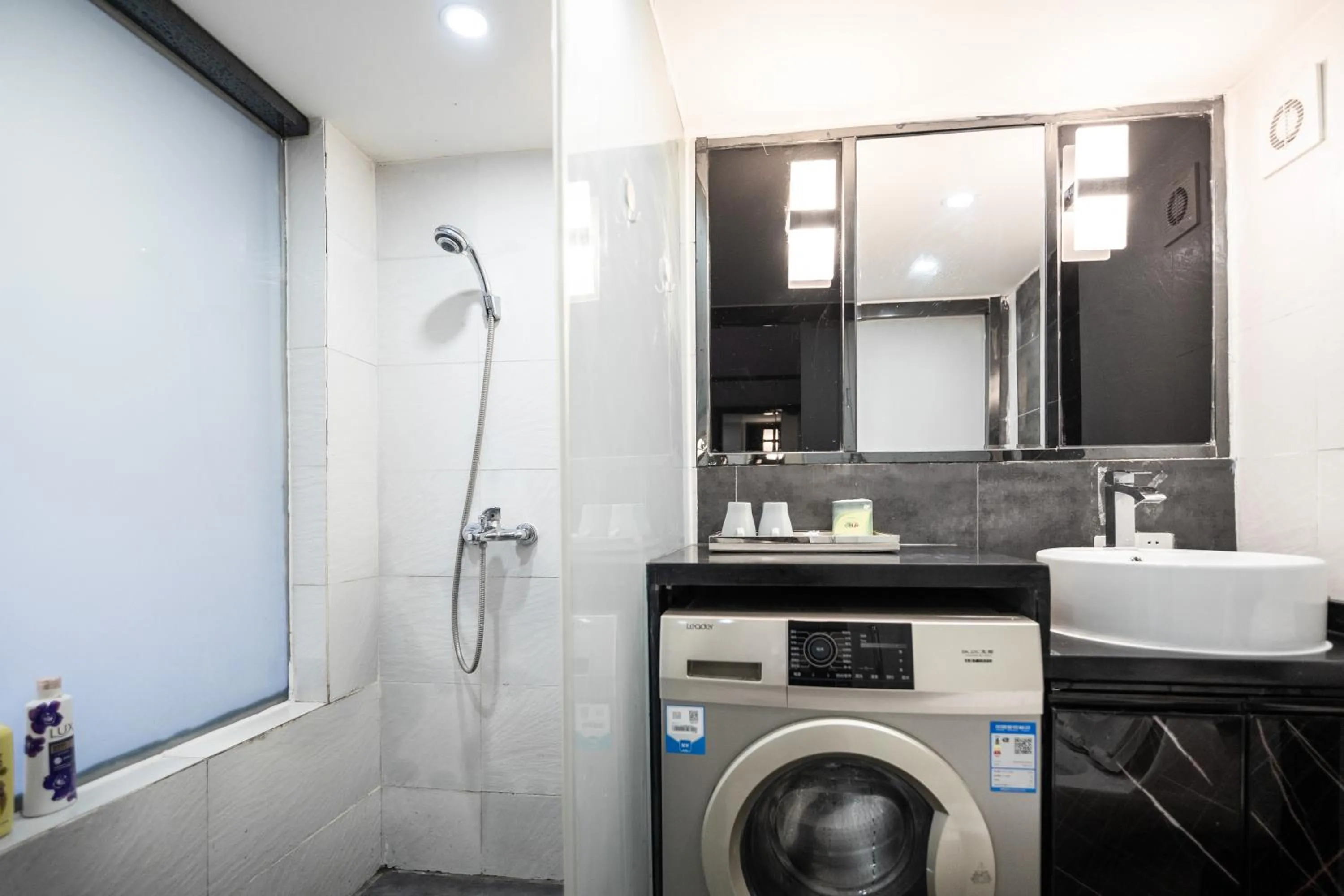 Lavender Apartment Branch