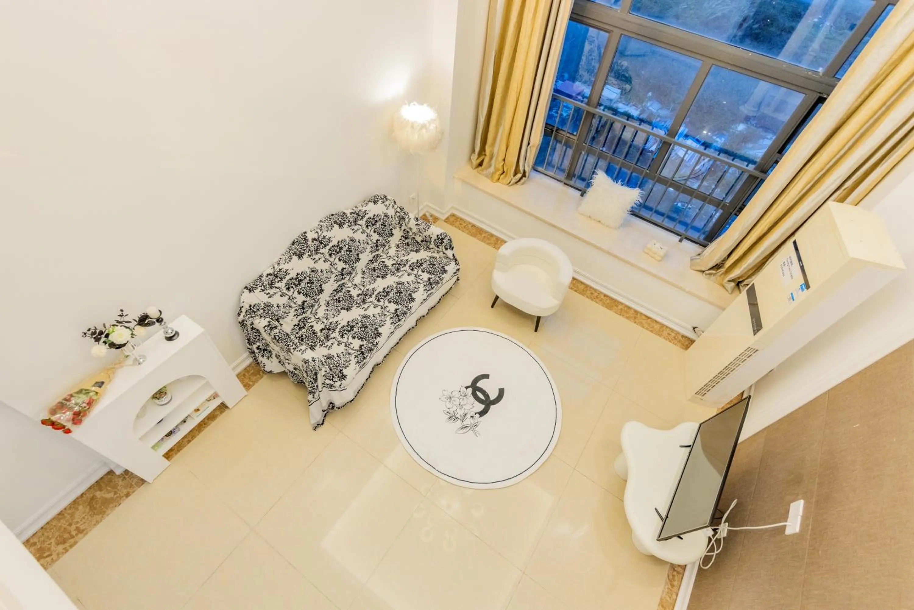 Lavender Apartment Branch