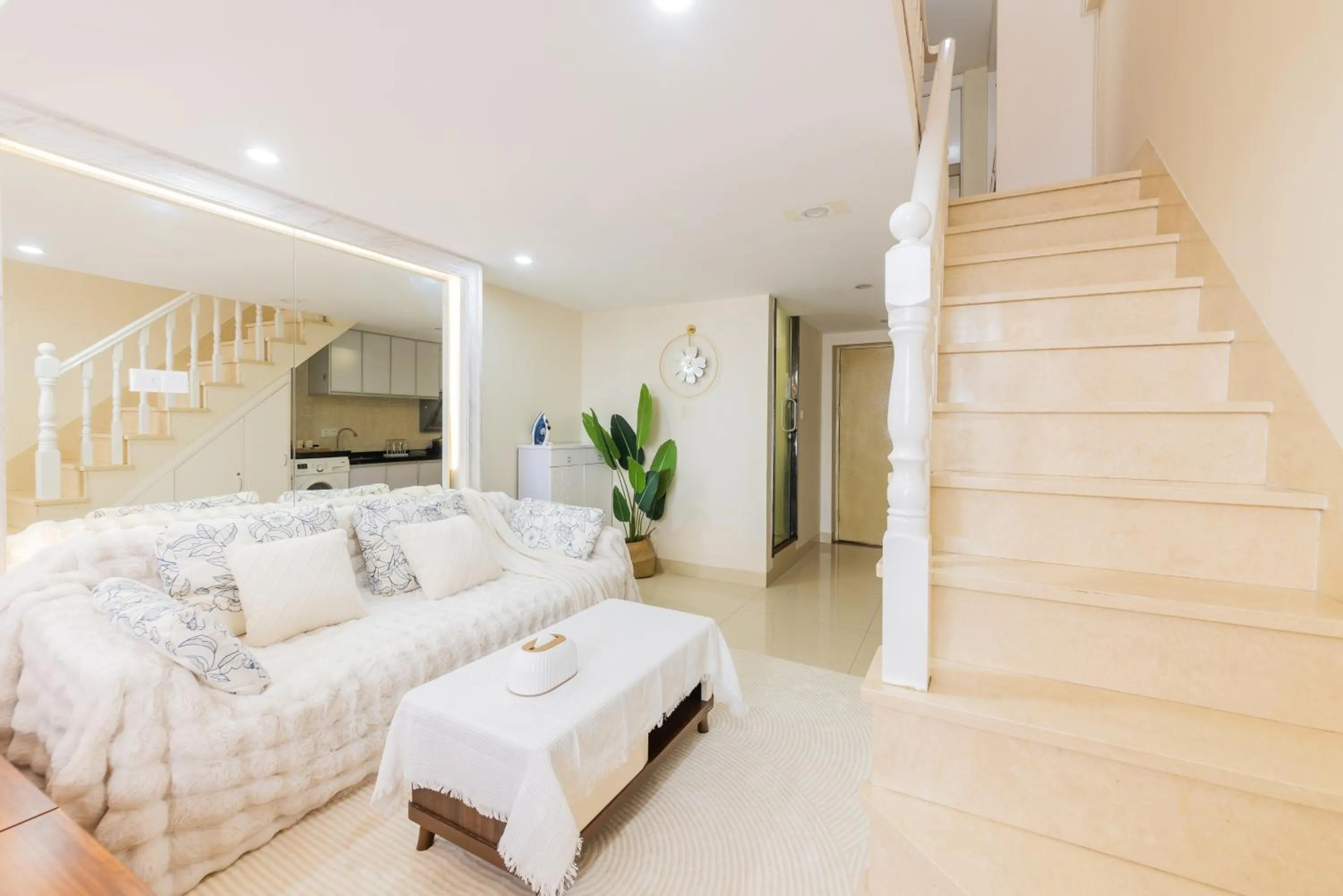 Lavender Apartment Branch