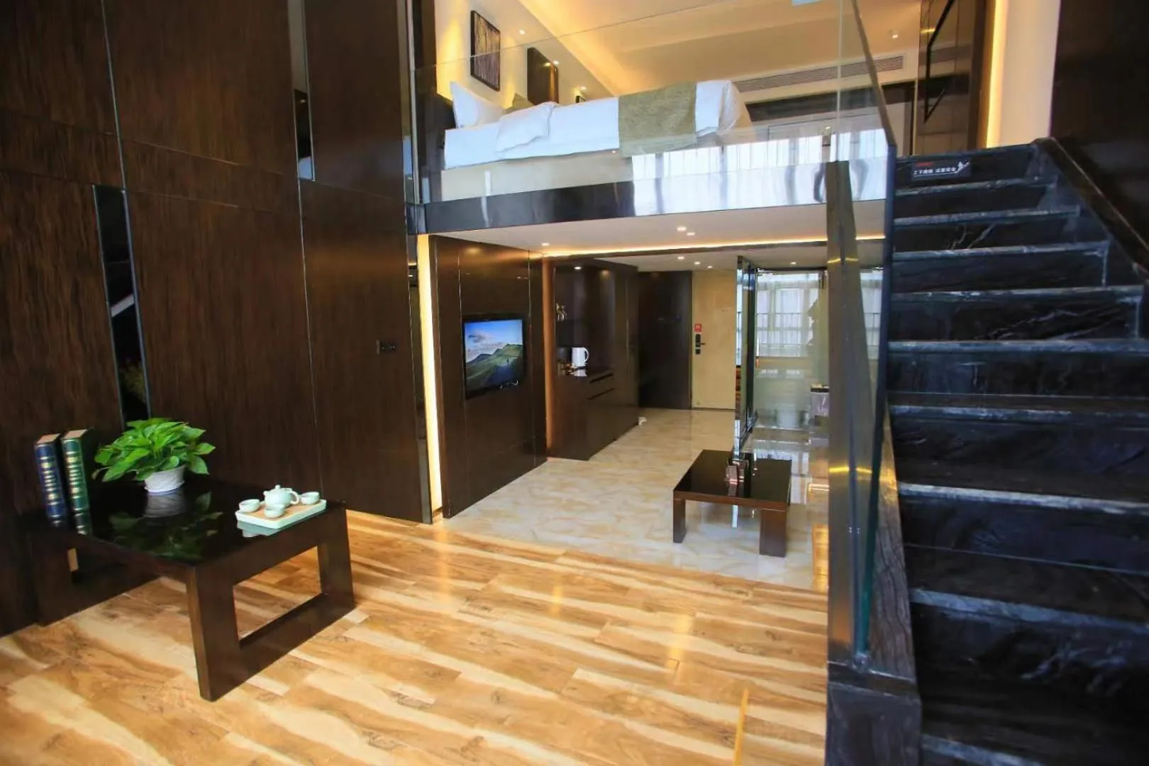 Lavender Apartment Branch