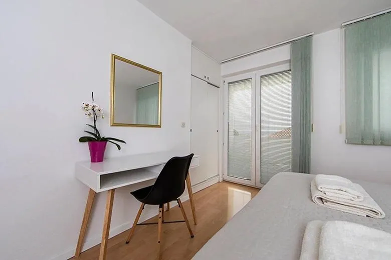 Bedroom, Bed in Apartments Villa Mili