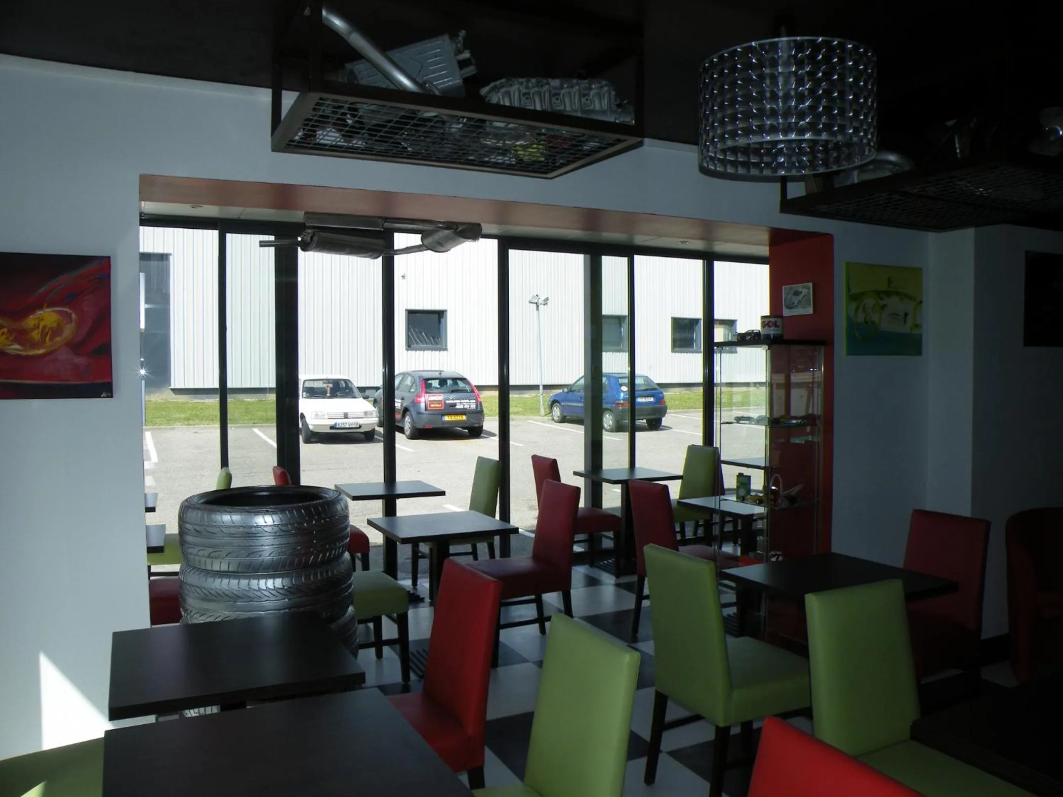 Photo of the whole room in Enzo Hotel Mulhouse Sud Morschwiller le Bas