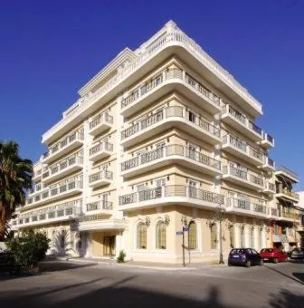 Facade/entrance in Nafsika Palace Delphi-Itea