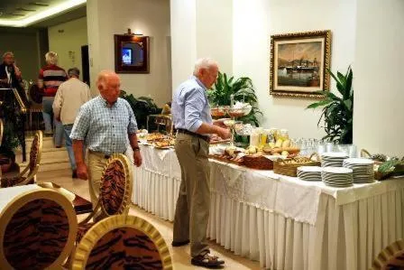 Restaurant/places to eat in Nafsika Palace Delphi-Itea