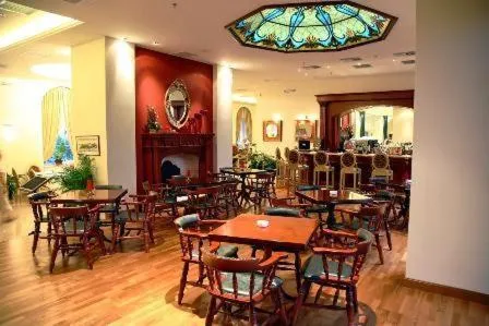 Restaurant/places to eat in Nafsika Palace Delphi-Itea