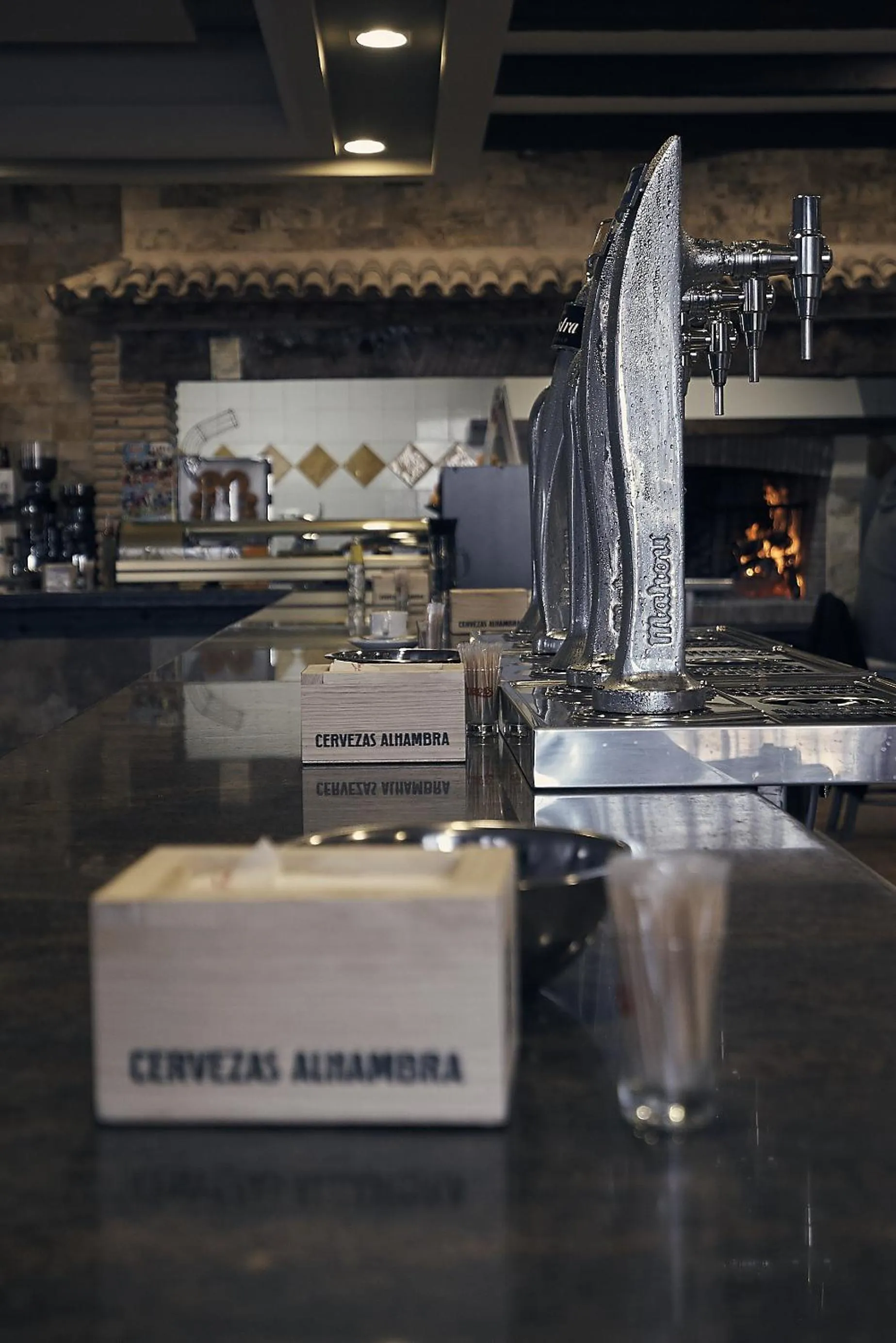 Lounge or bar in Hotel Restaurante Dama de Baza