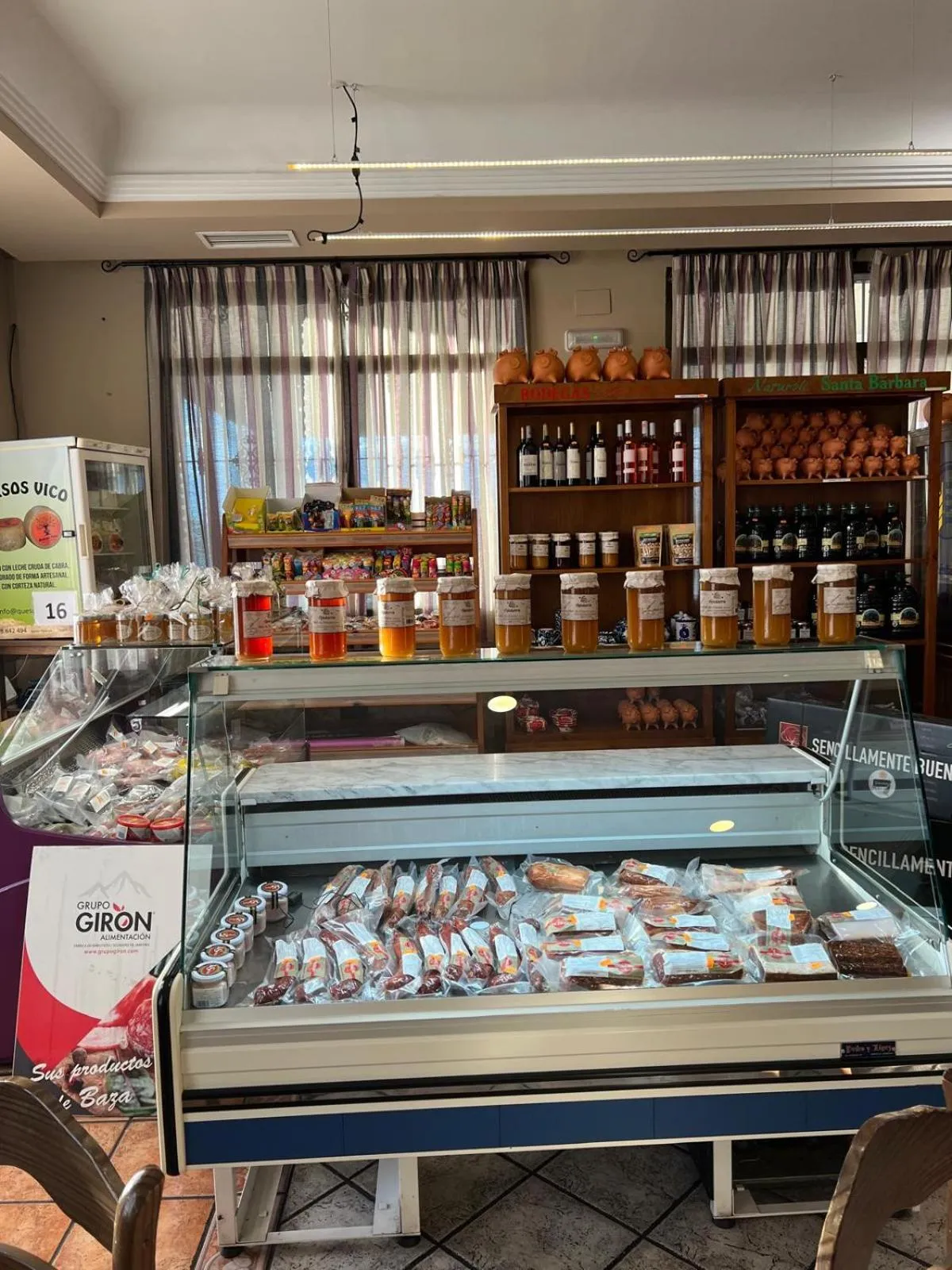 On-site shops in Hotel Restaurante Dama de Baza