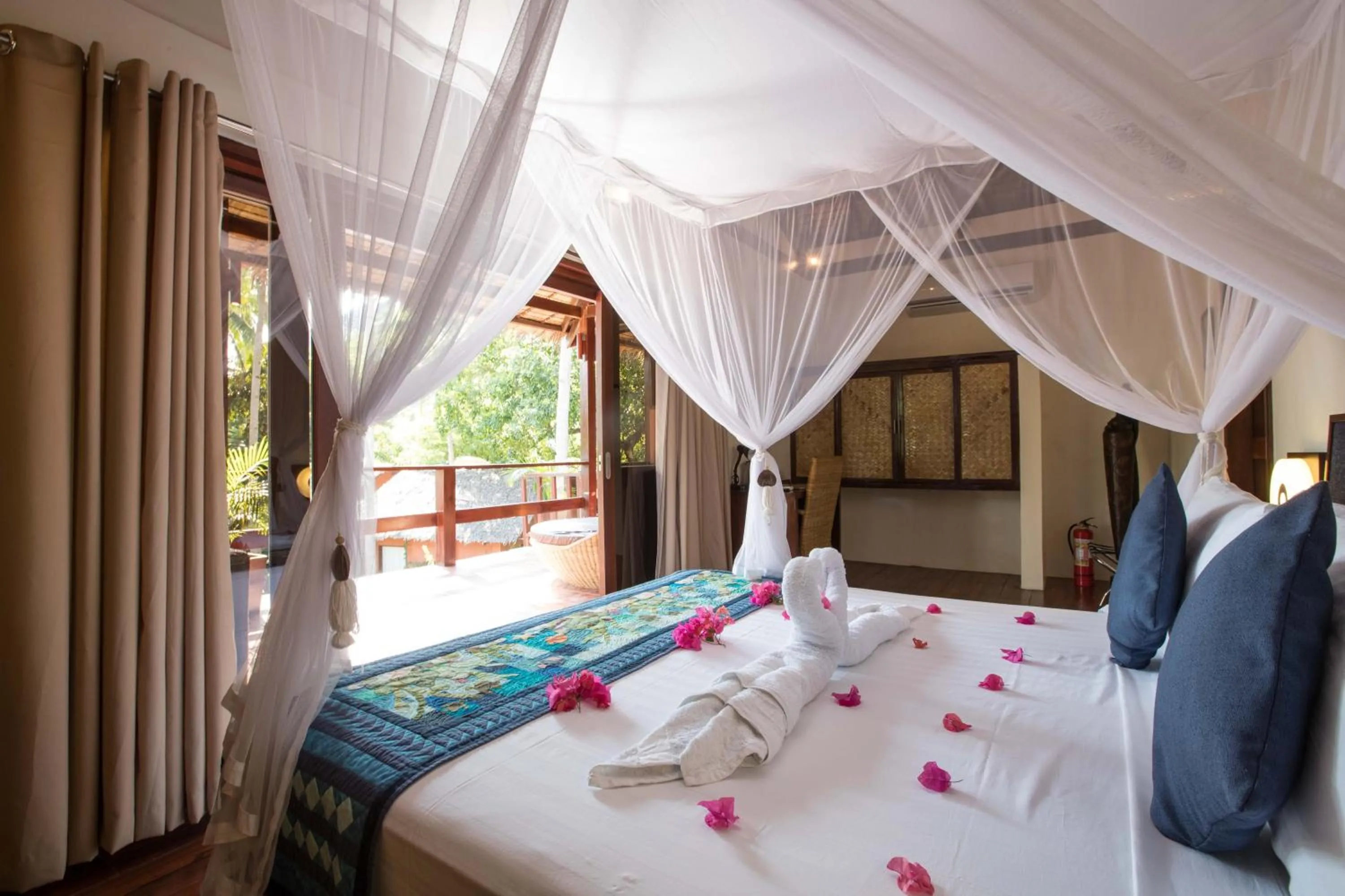 Bed in Last Frontier Beach Resort - Adults Only