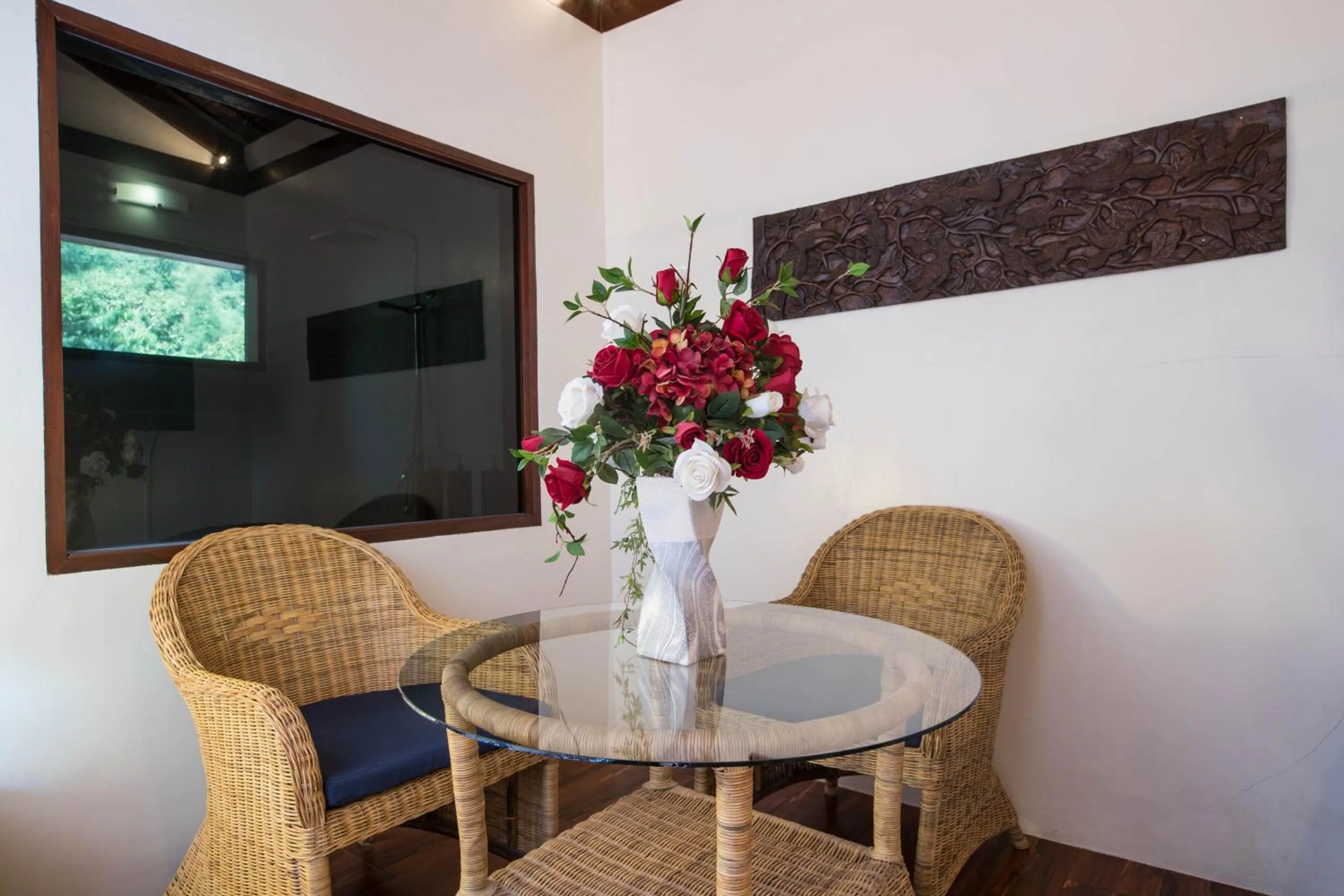 Seating area in Last Frontier Beach Resort - Adults Only