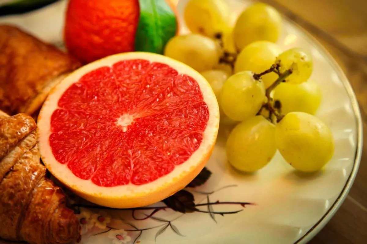 Breakfast in Hotel Restaurant des Maures
