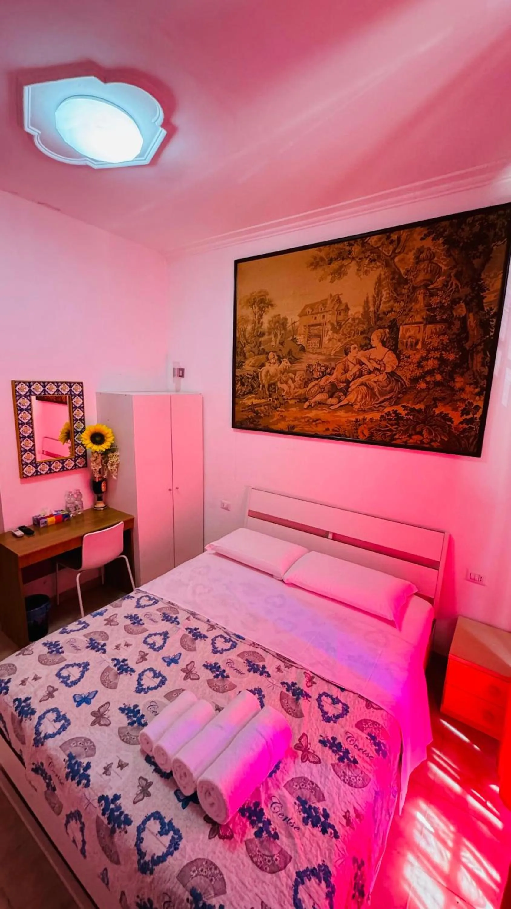 Bed in Gateway Residence