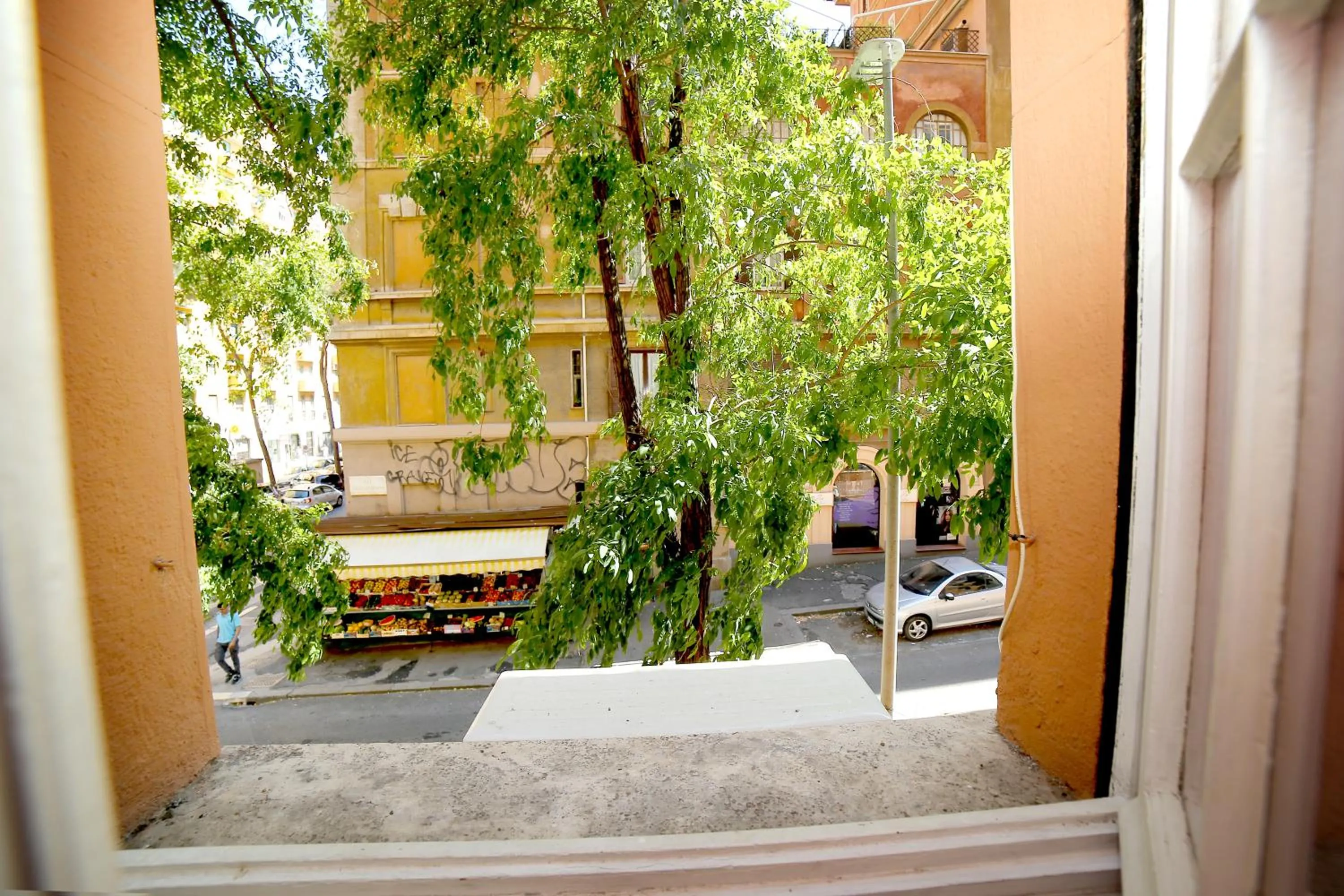 Garden view in Gateway Residence