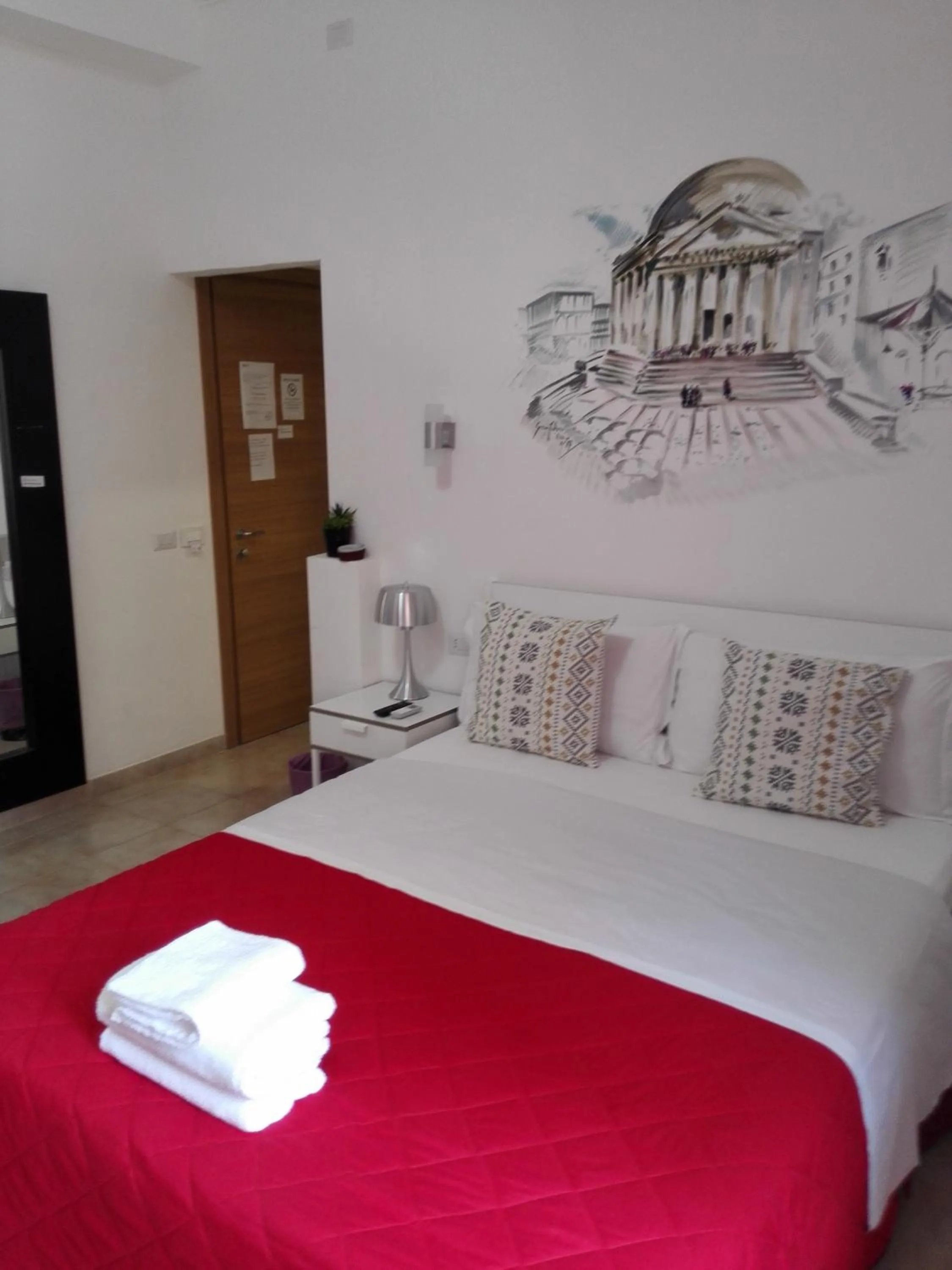 Photo of the whole room, Bed in Gateway Residence