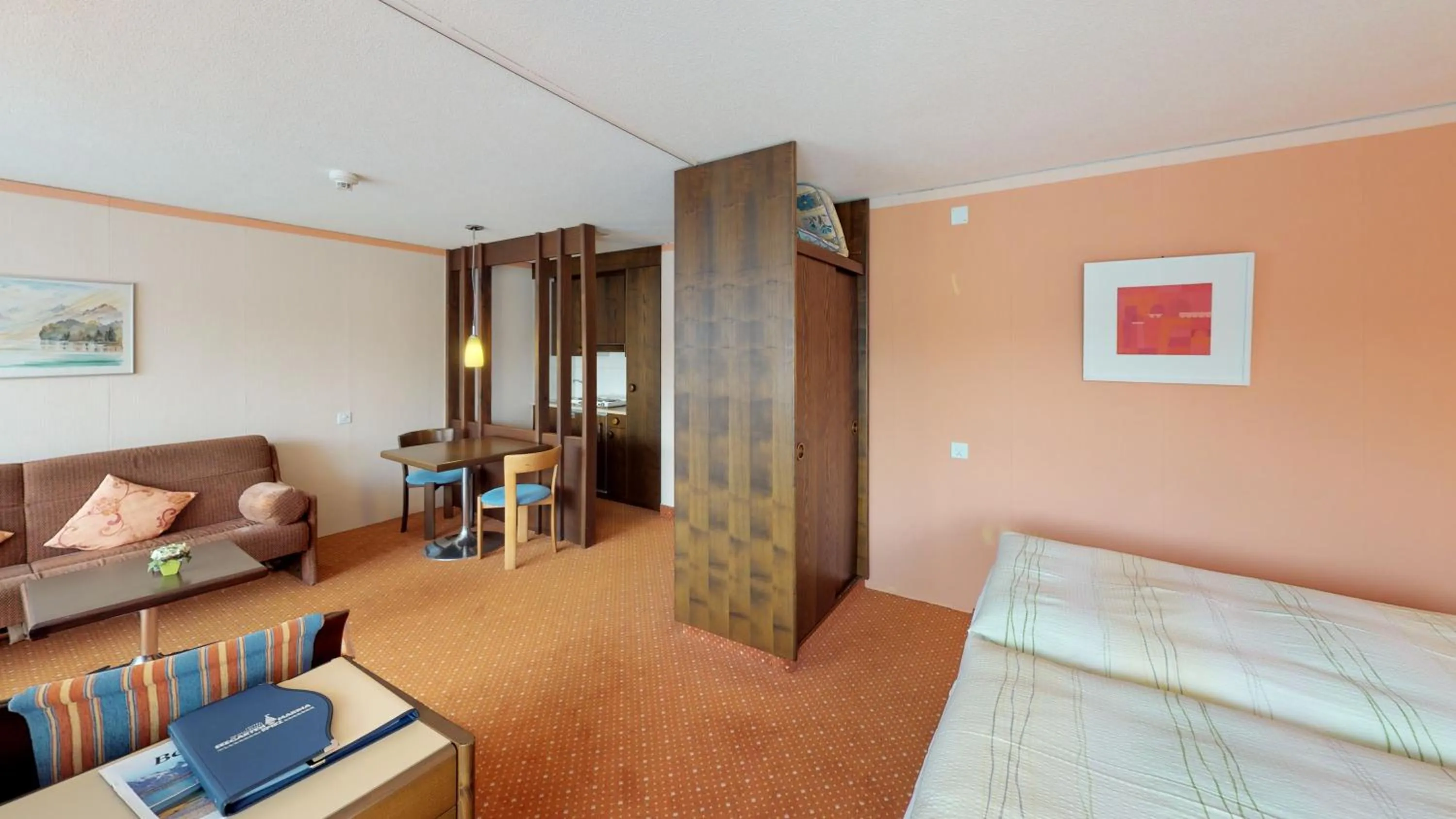 Photo of the whole room, Bed in Hotel-Restaurant Seegarten-Marina