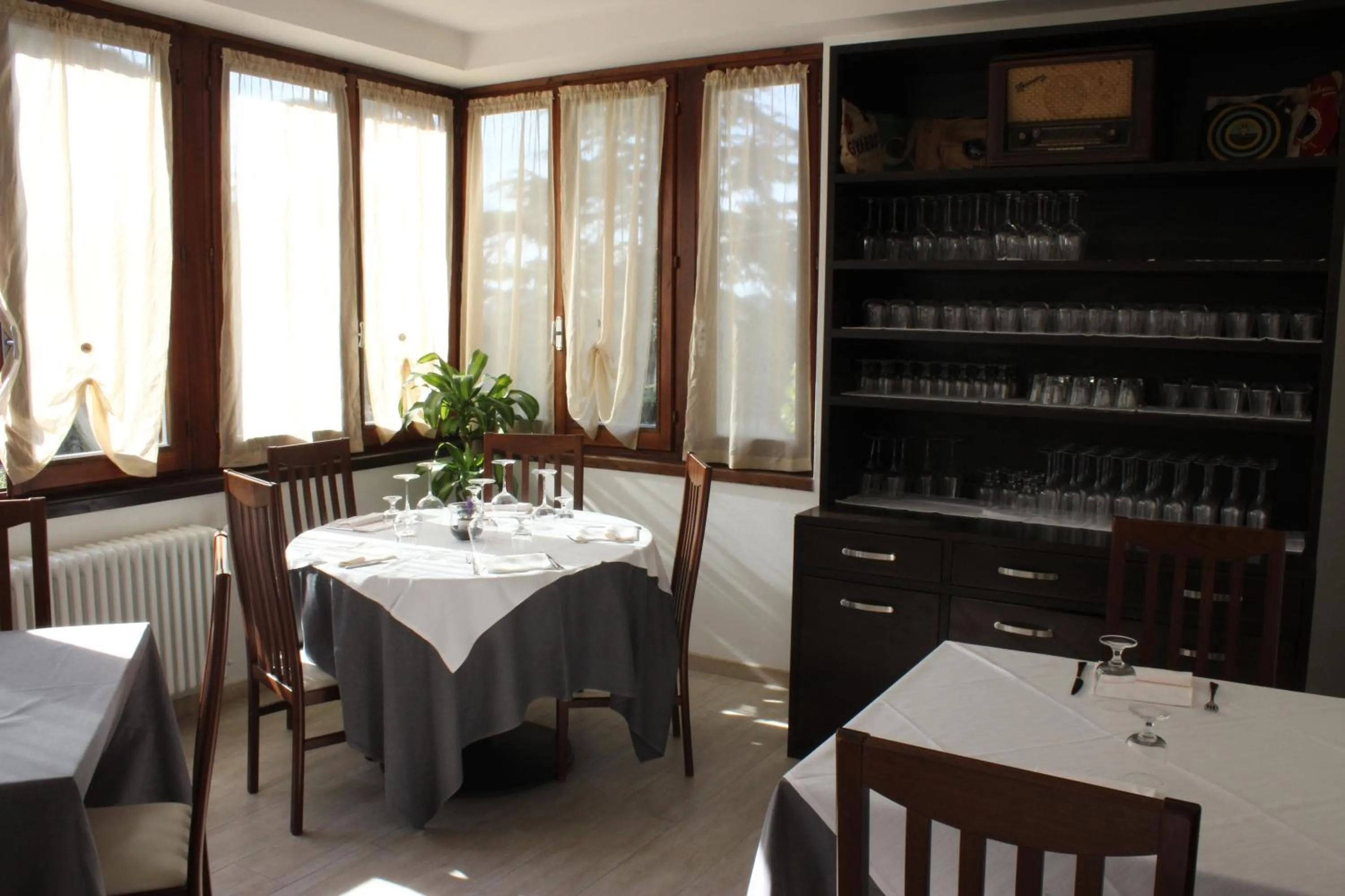 Restaurant/places to eat in Albergo Ristorante Bismantova