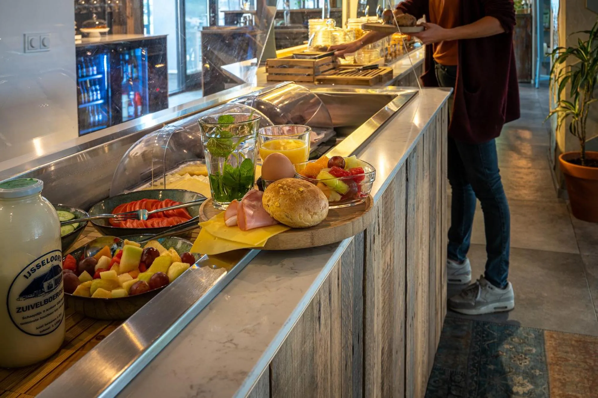 Buffet breakfast in Guesthouse Vertoef