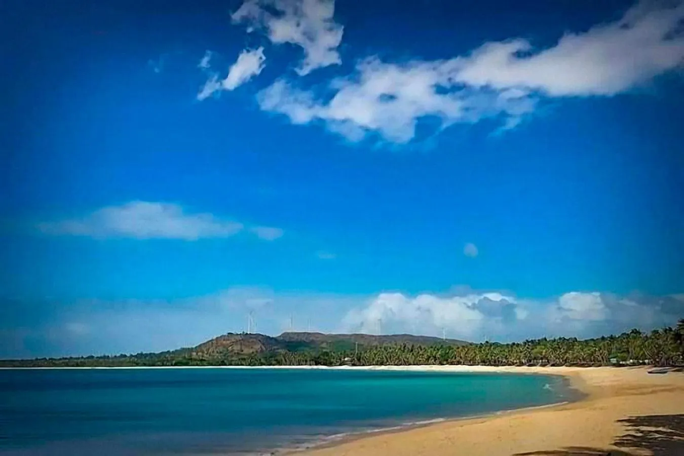 Beach in Pagudpud Rinnovati