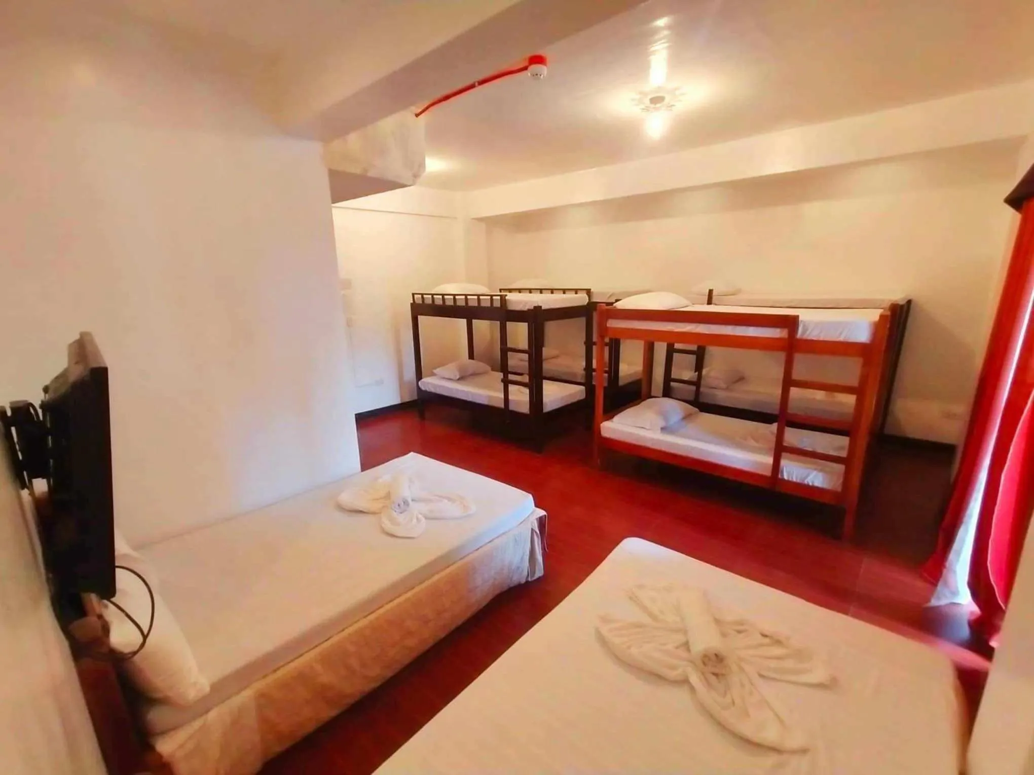 Bed in Pagudpud Rinnovati