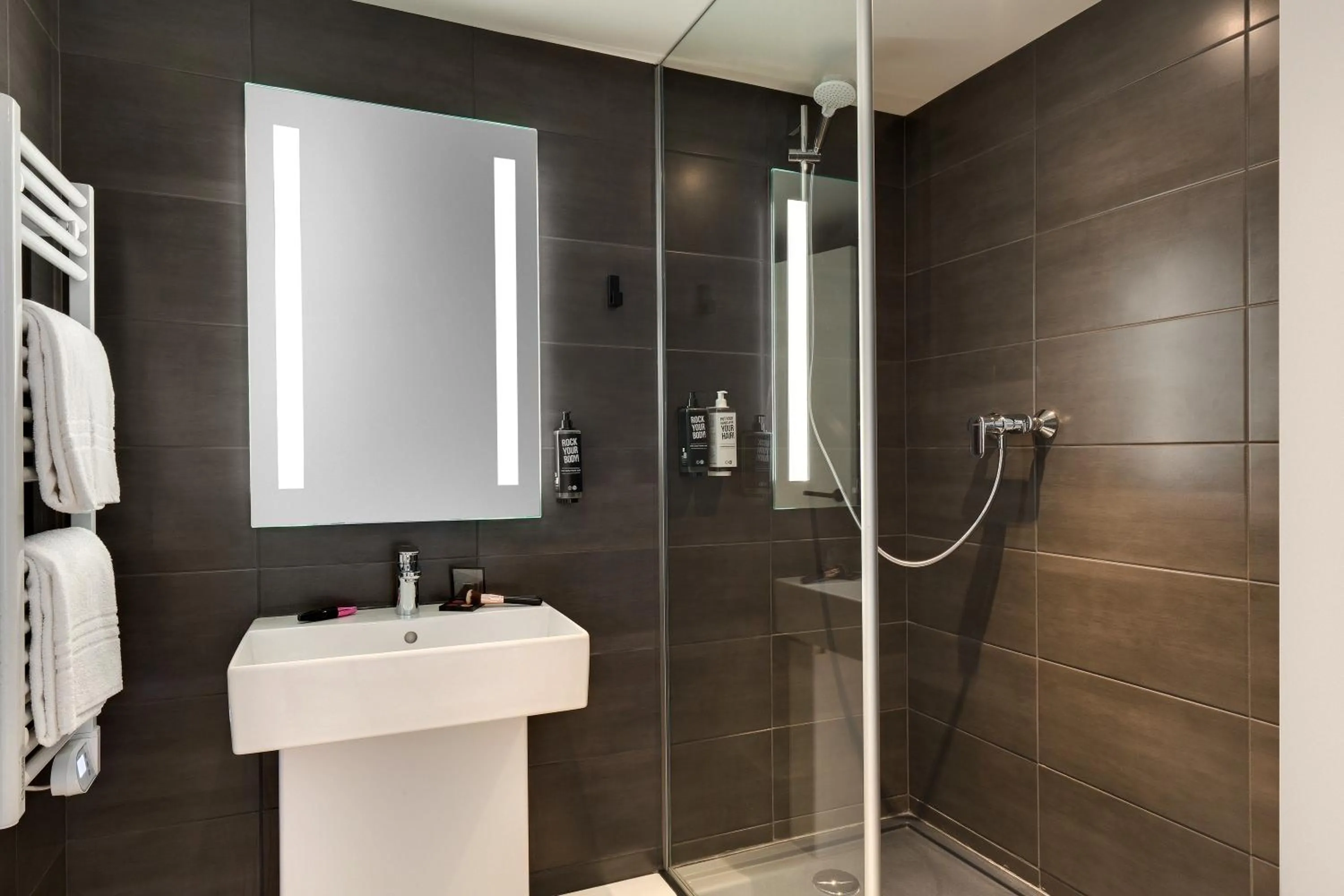 Shower in Résidence Callou by Vy Resort Thermal & Spa