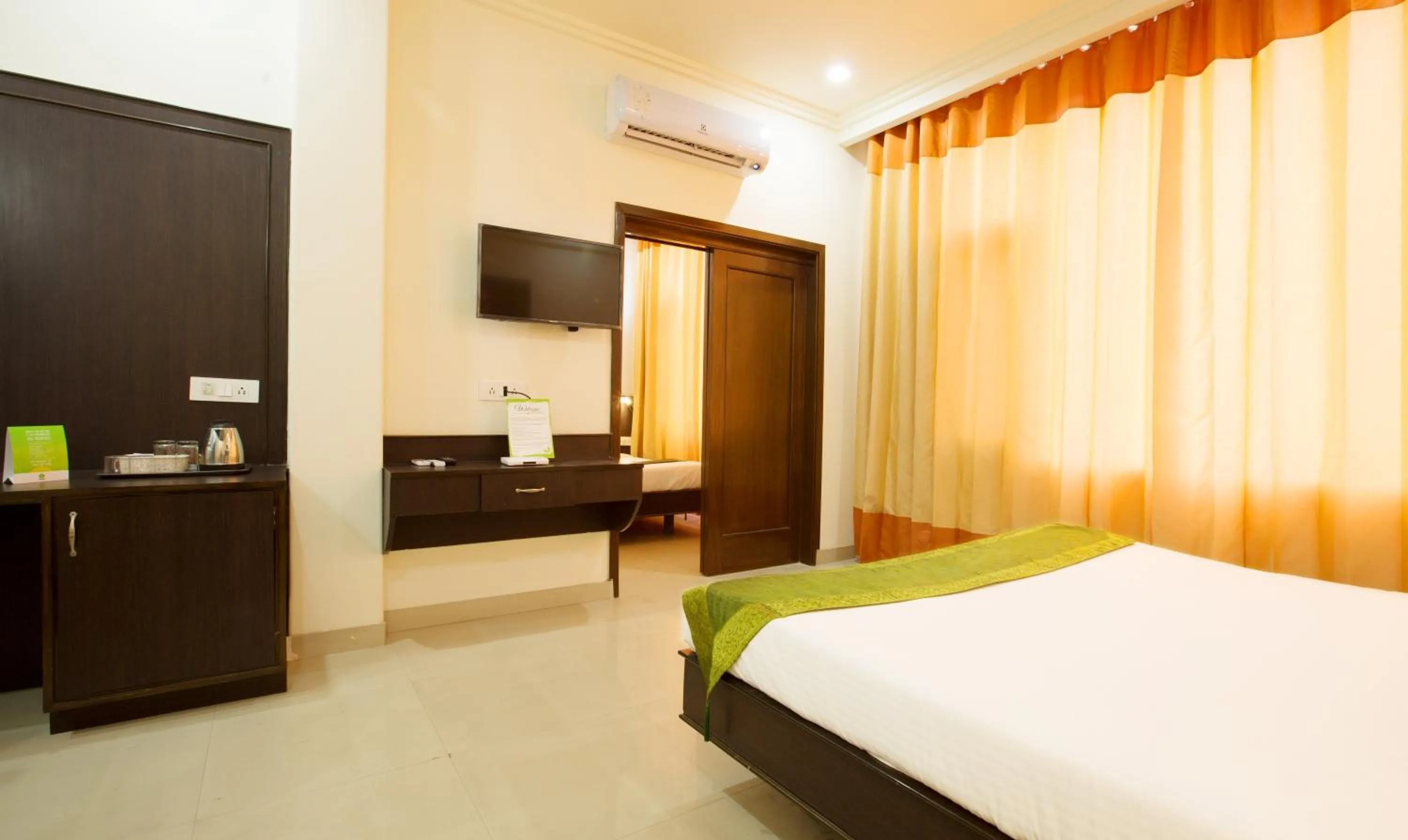 Bedroom in Treebo Dee Intercontinental Amritsar