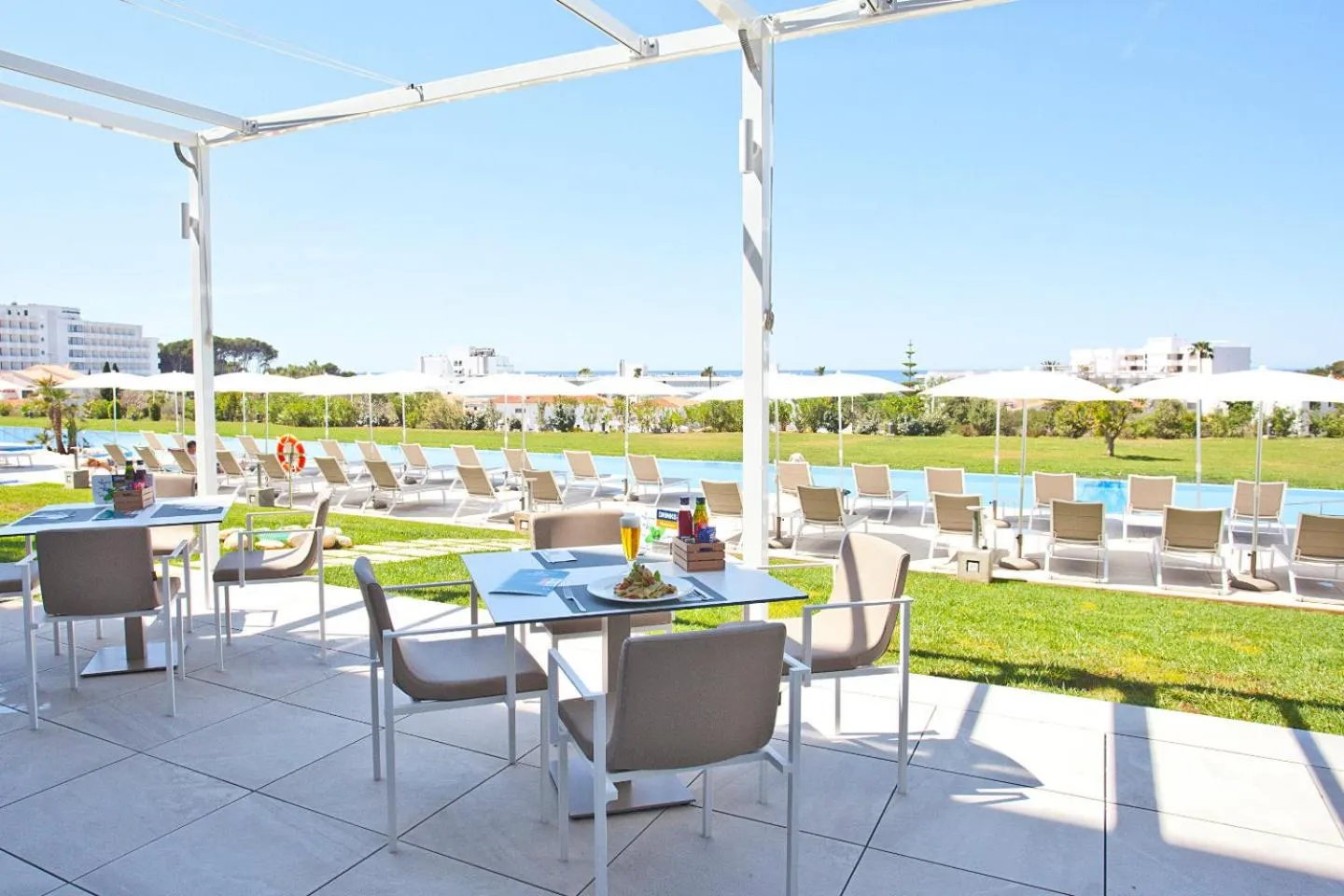 Restaurant/places to eat in Seth 55 Santo Tomas