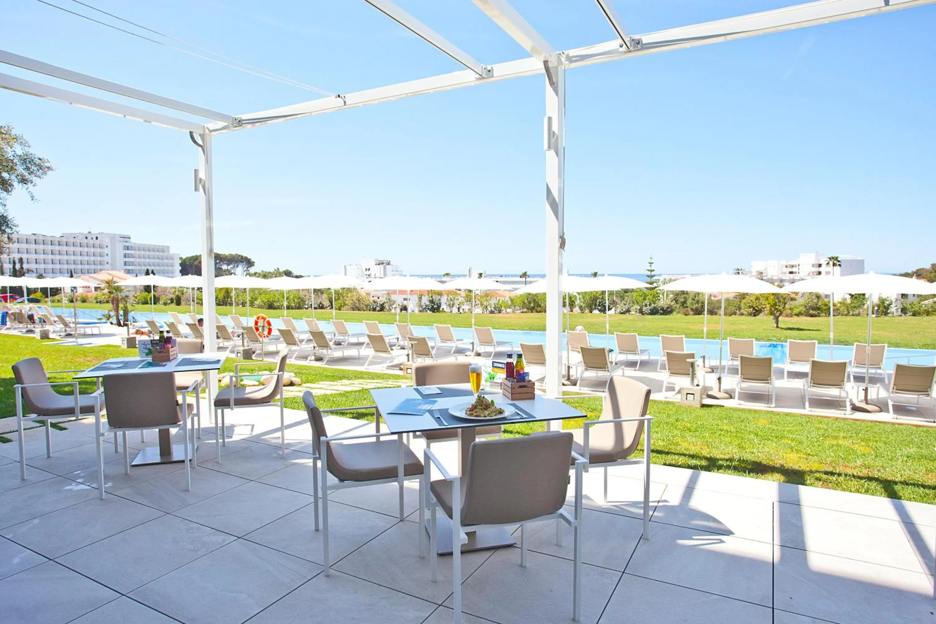 Restaurant/places to eat in Seth 55 Santo Tomas