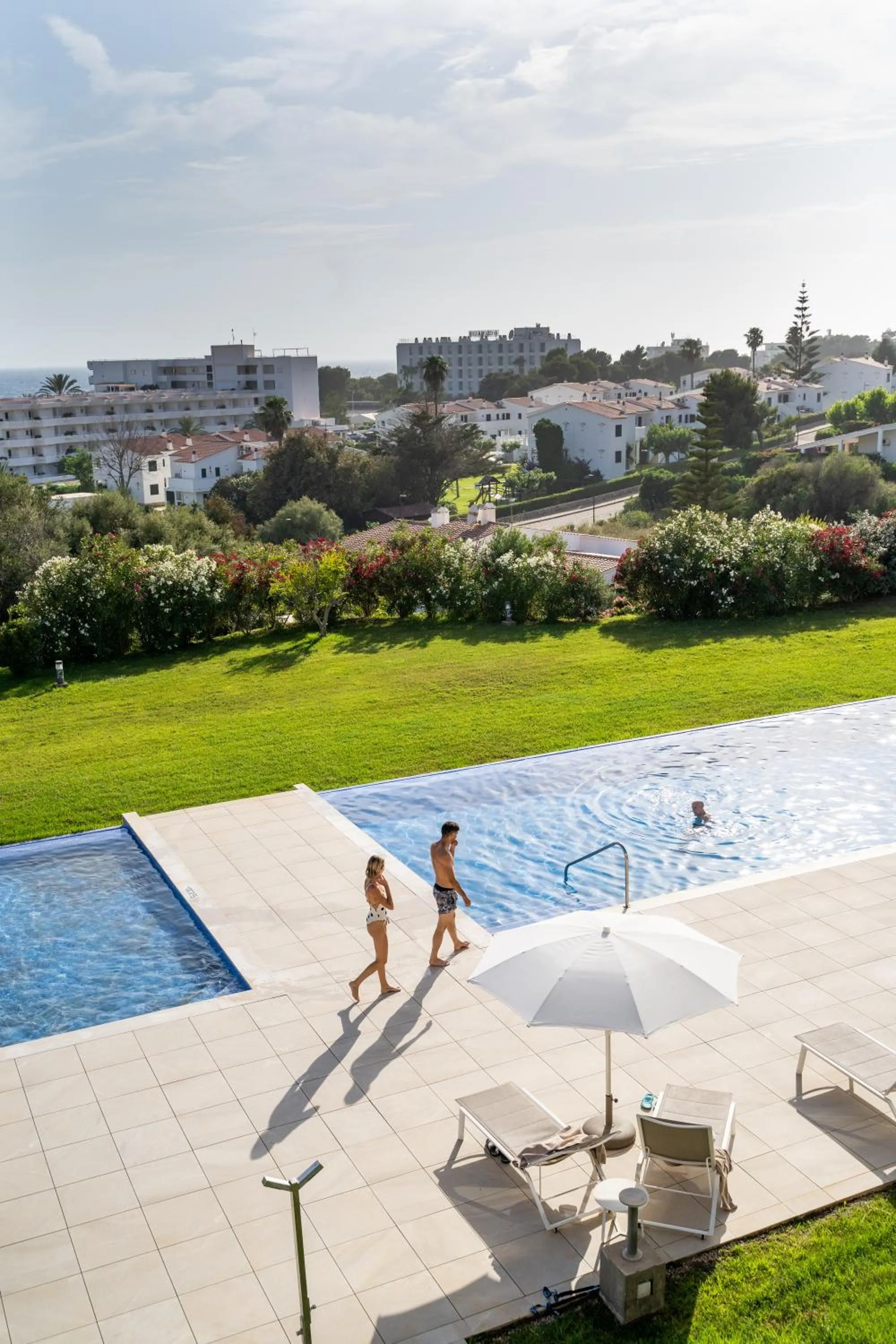 Swimming pool in Seth 55 Santo Tomas