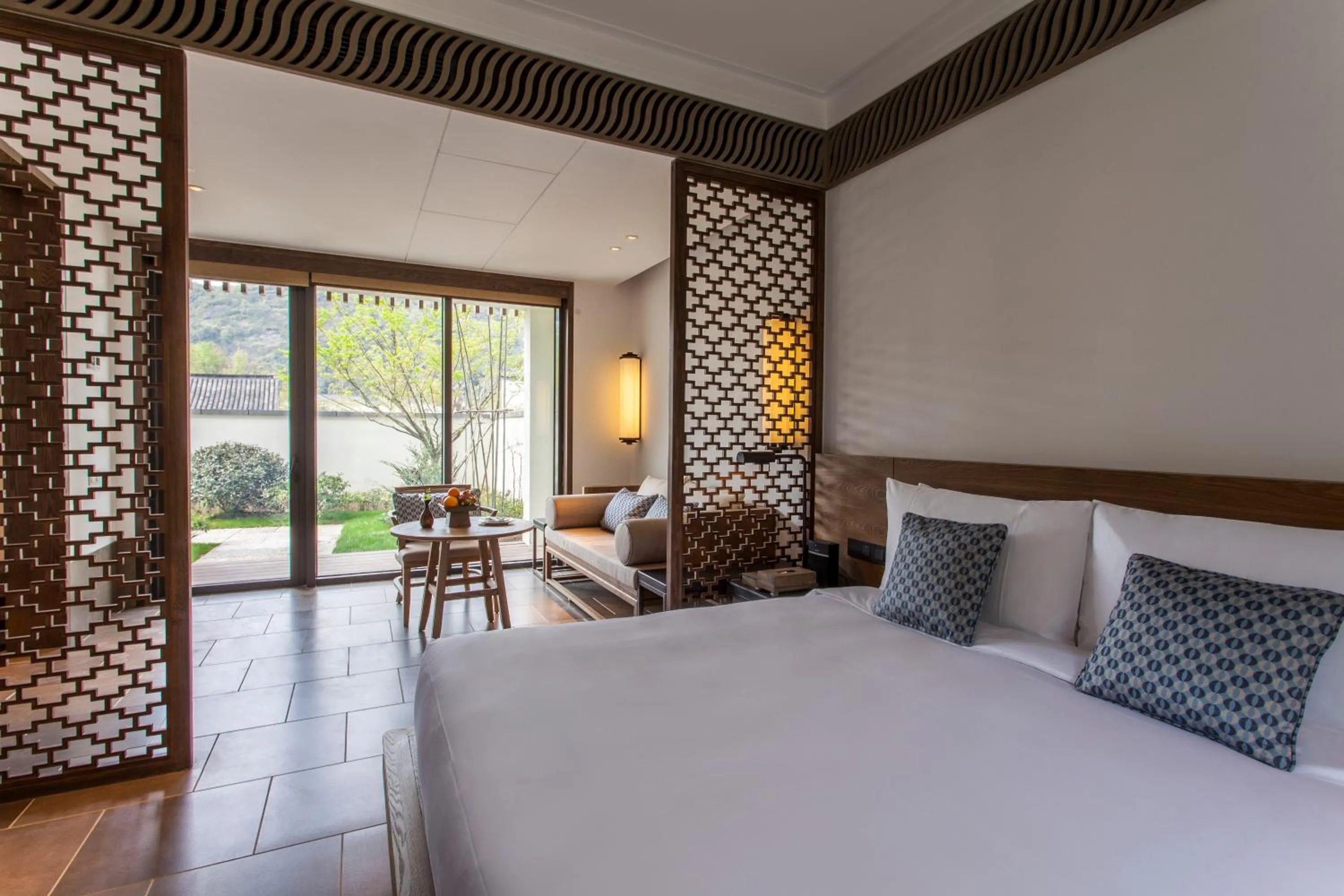 Bed in Pusen Lanting Shaoxing