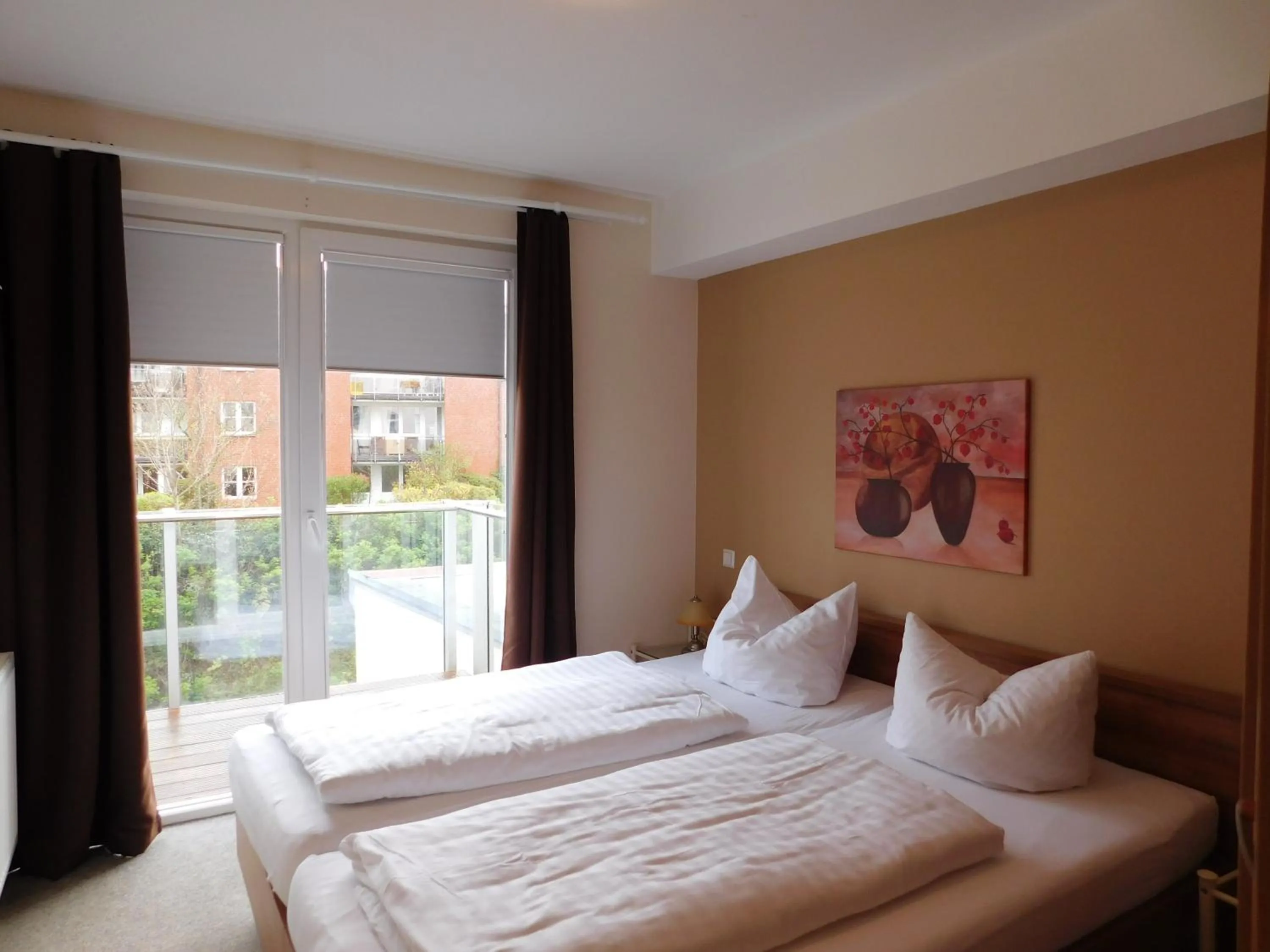 Bedroom, Bed in Suite Hotel Villa Erika