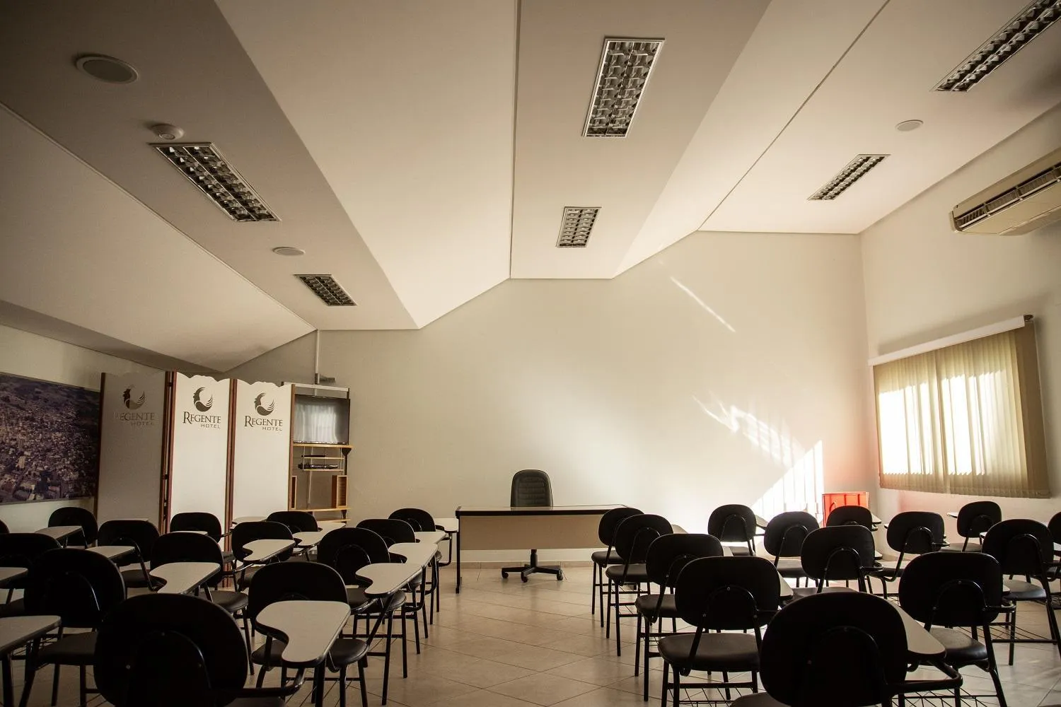 Meeting/conference room in Regente Hotel