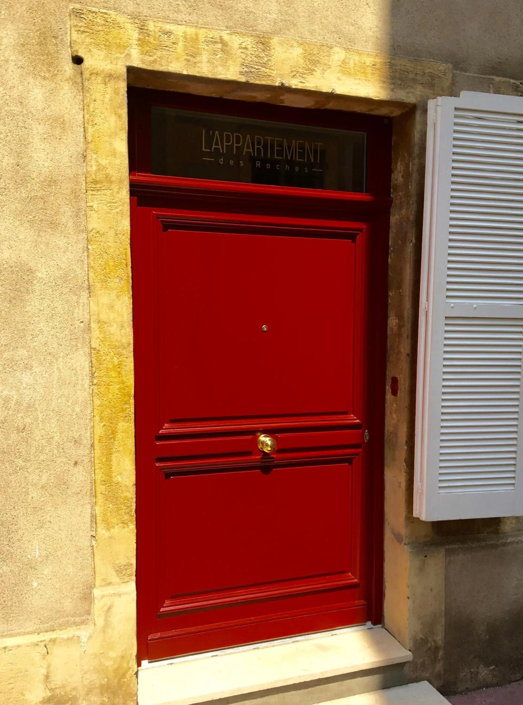 Facade/entrance in L'Appartement des Roches