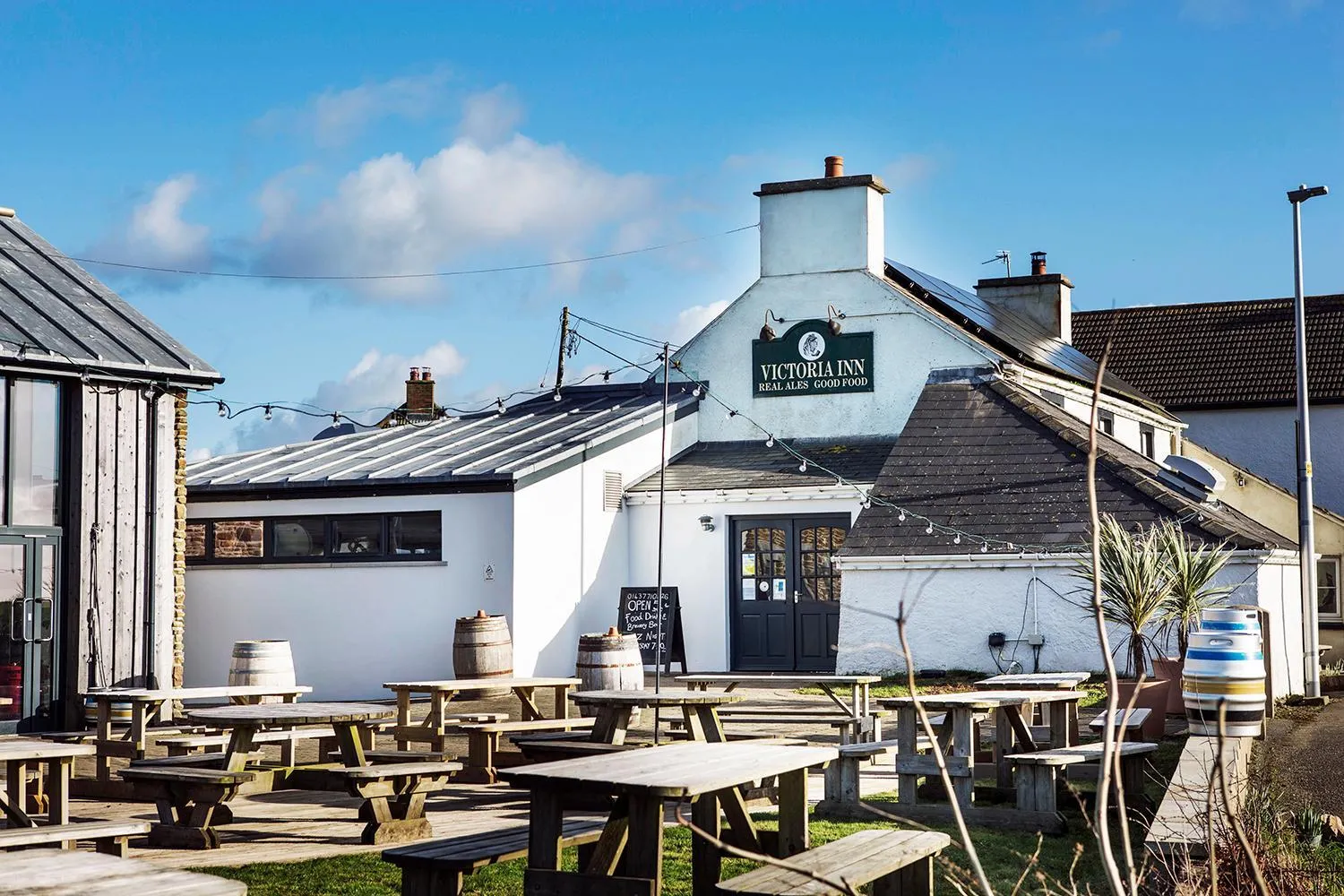 Property building in Victoria Inn Brewhouse B&B